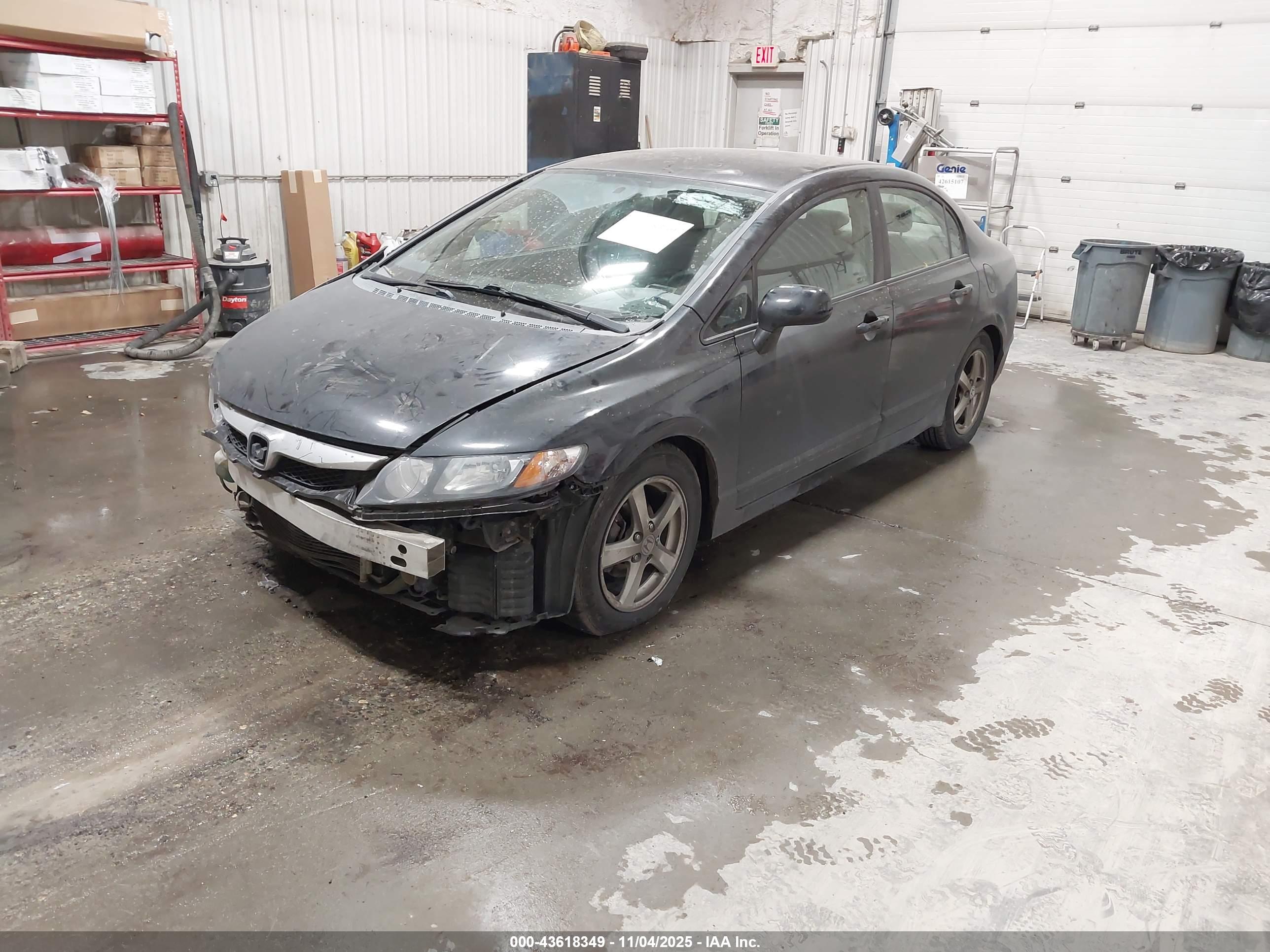 HONDA CIVIC image 2