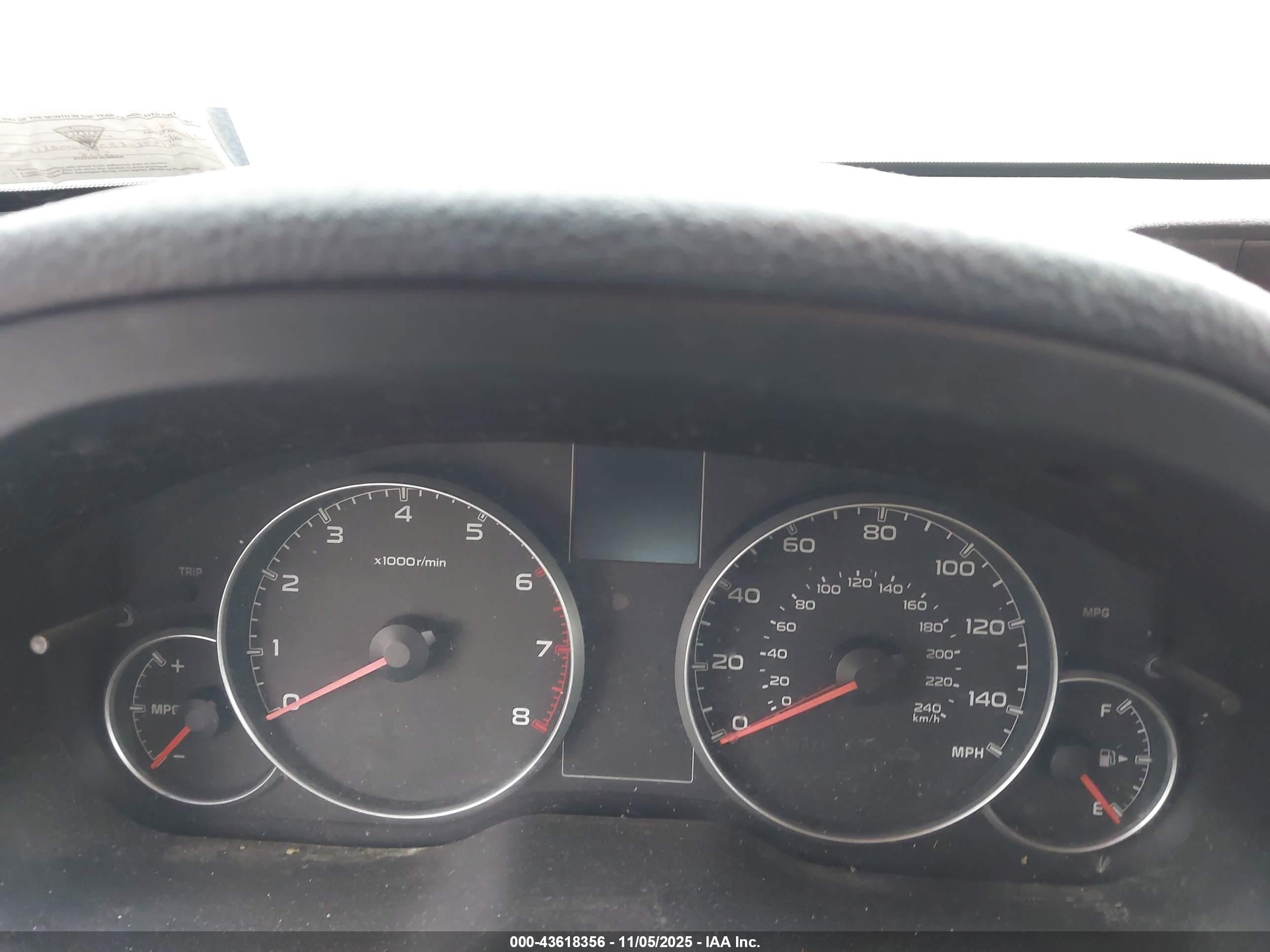 SUBARU LEGACY image 7