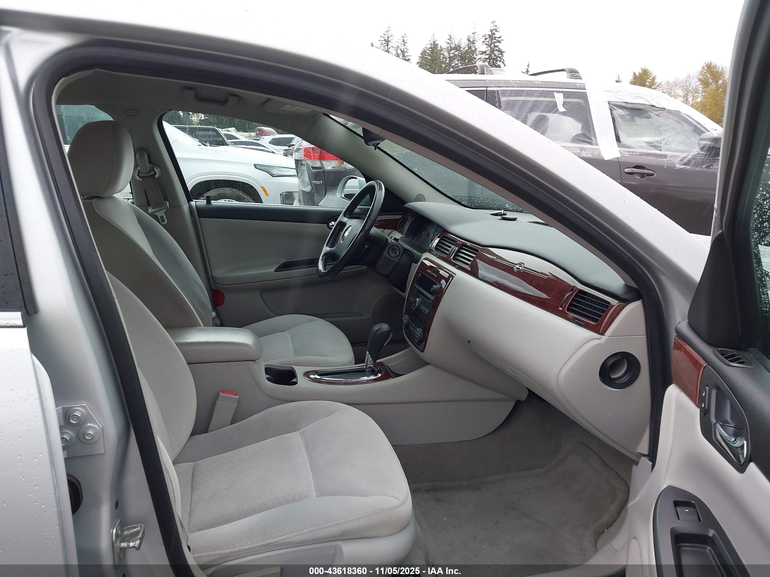 CHEVROLET IMPALA image 5