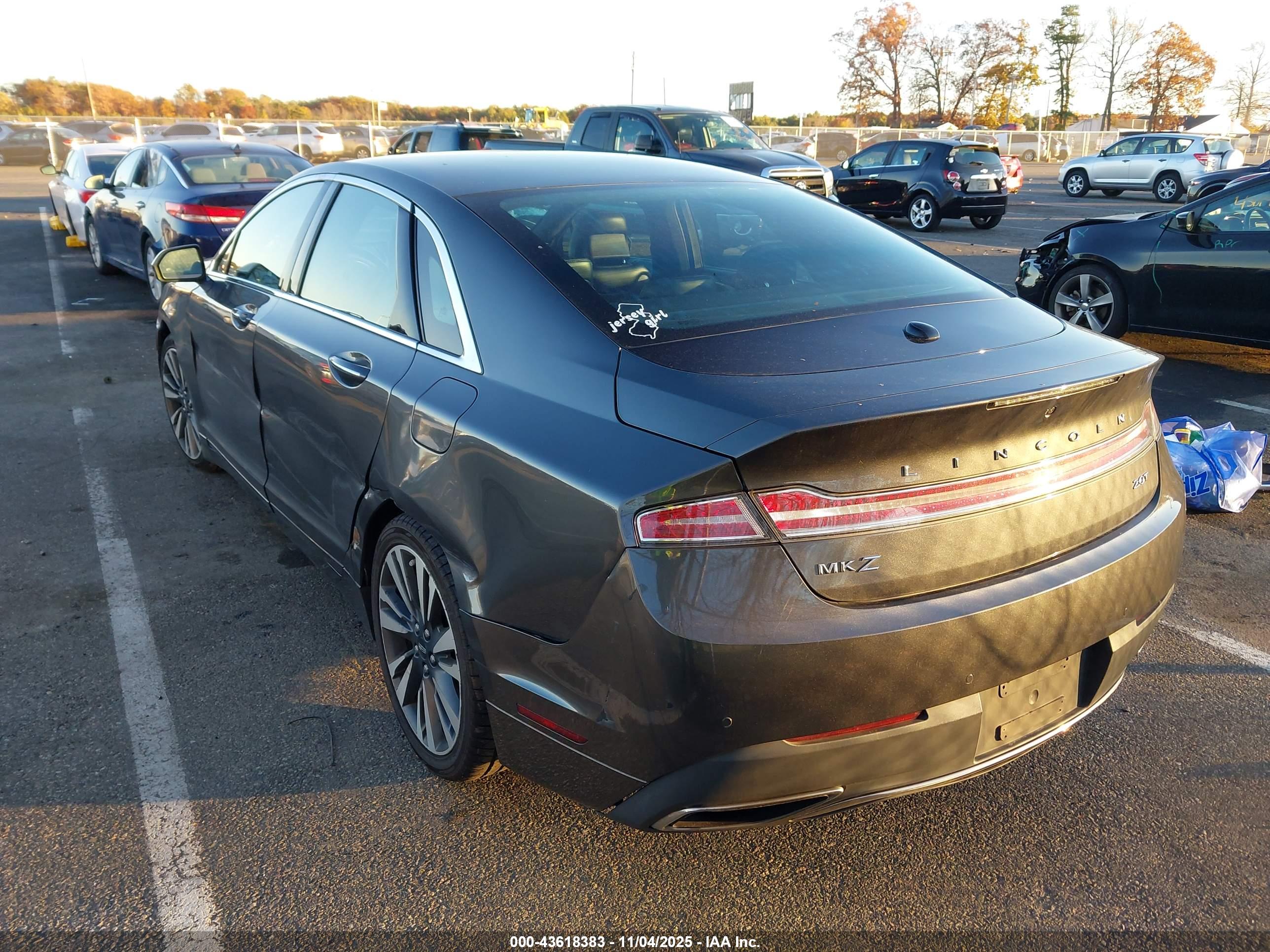 LINCOLN MKZ image 3
