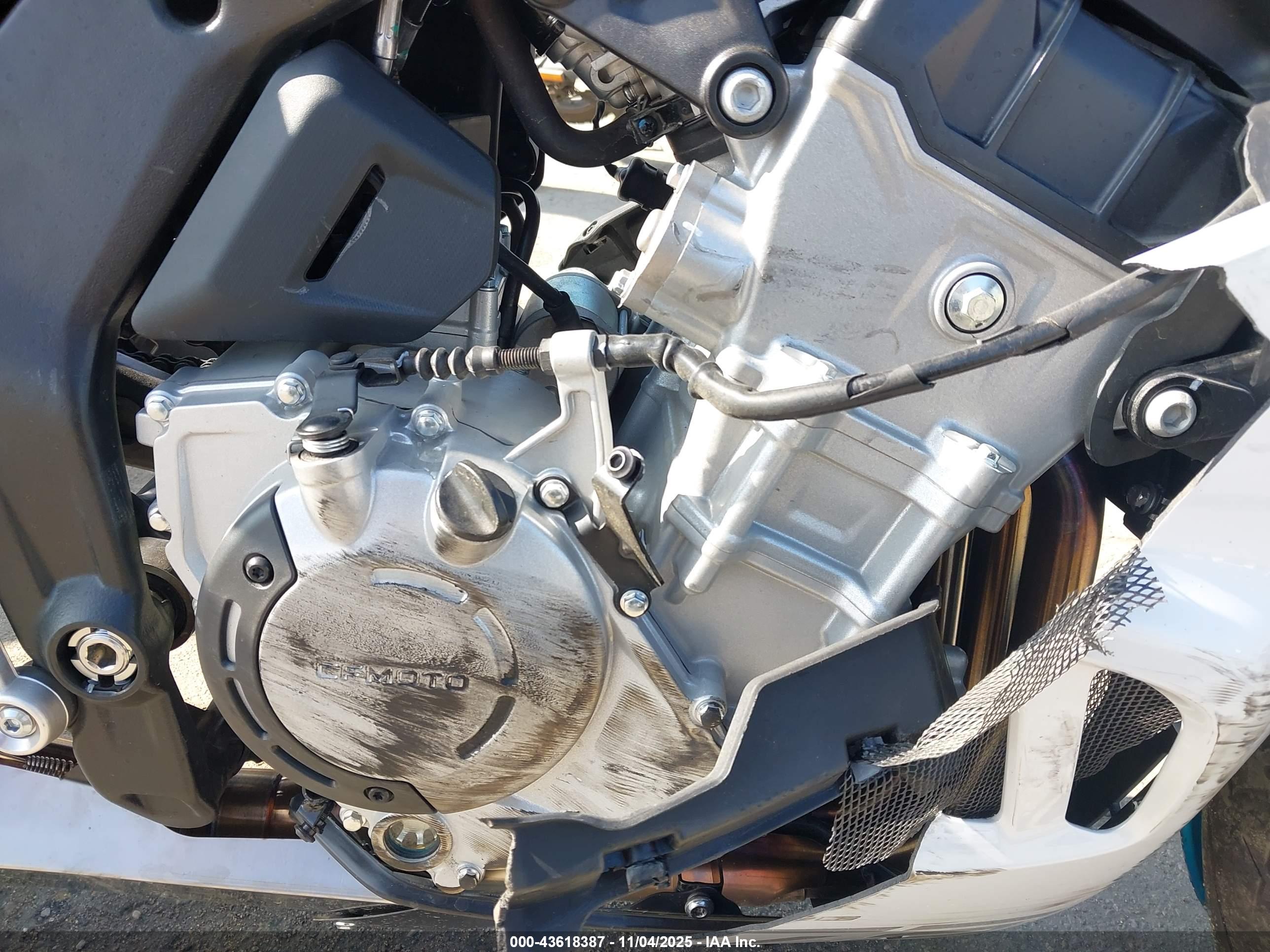CF MOTO image 8