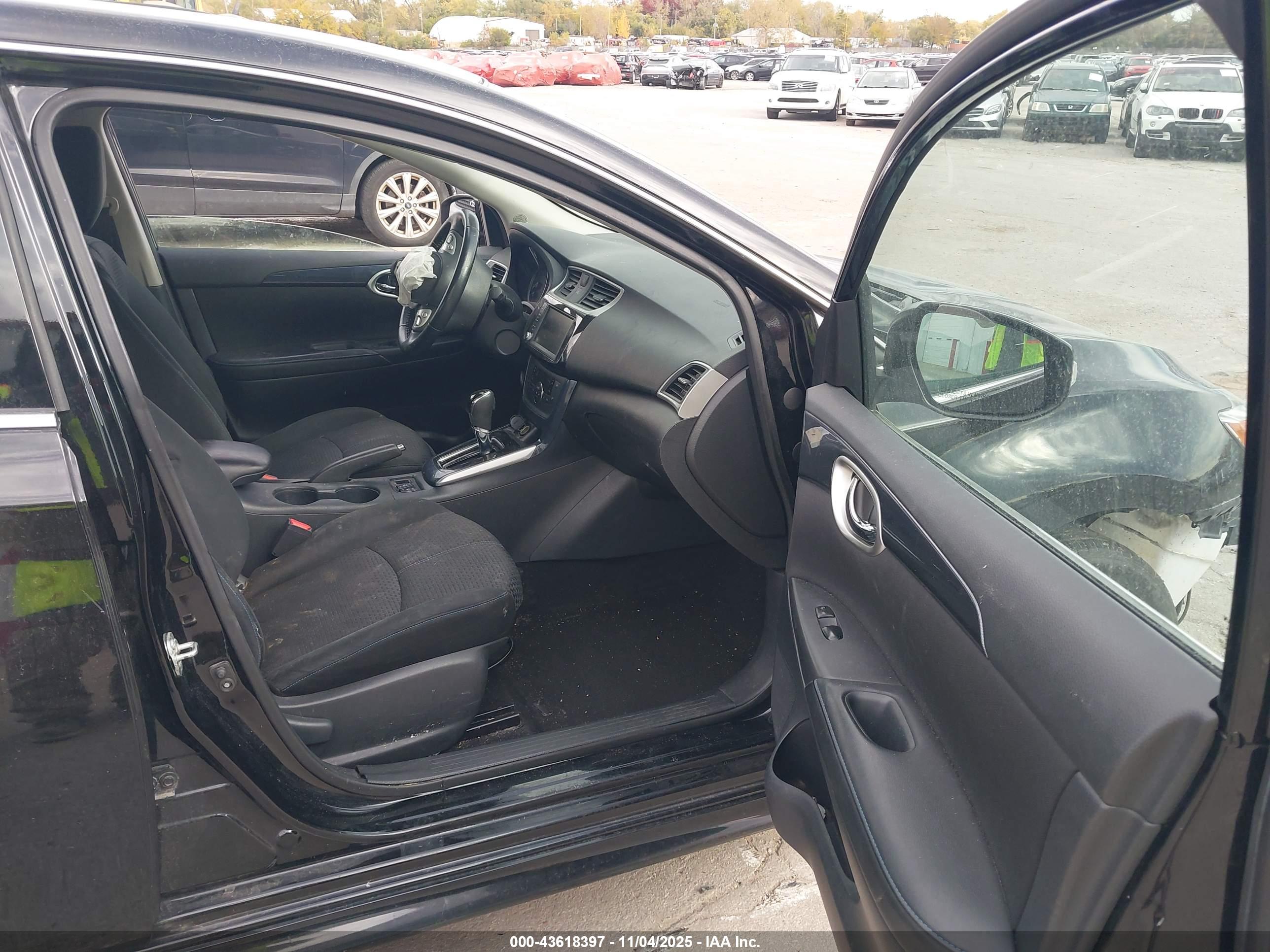 NISSAN SENTRA image 5