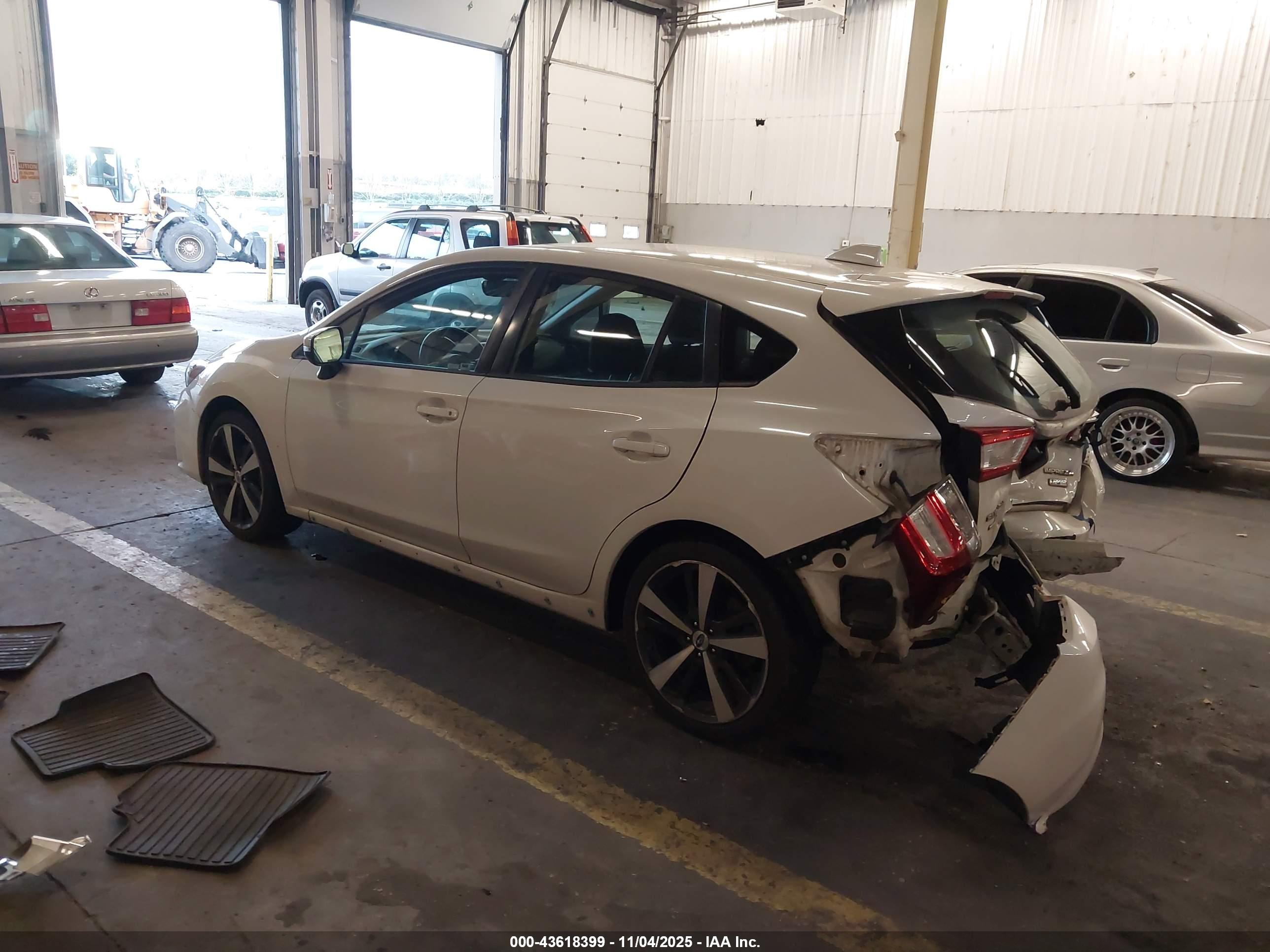 SUBARU IMPREZA image 3