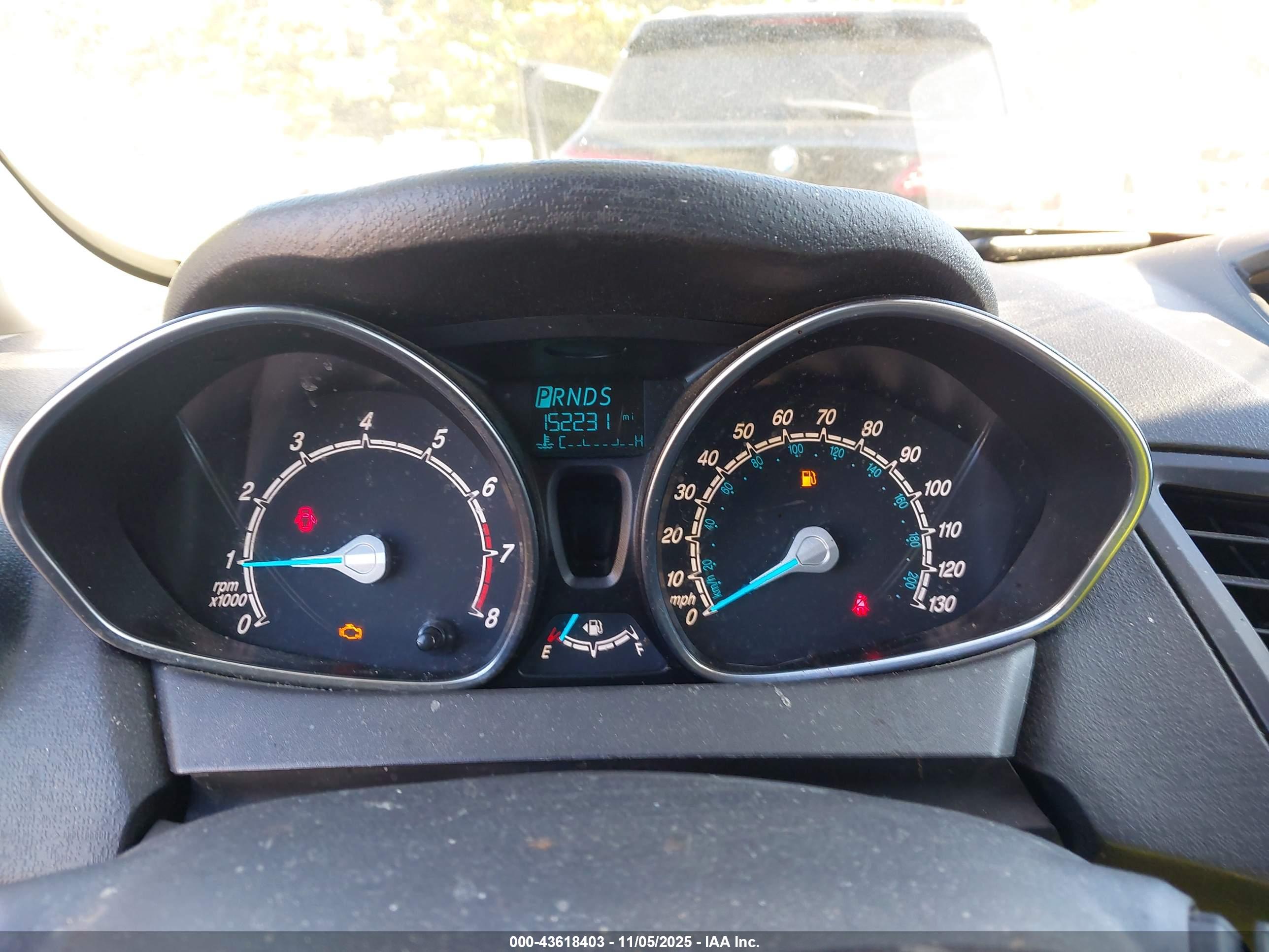 FORD FIESTA image 7
