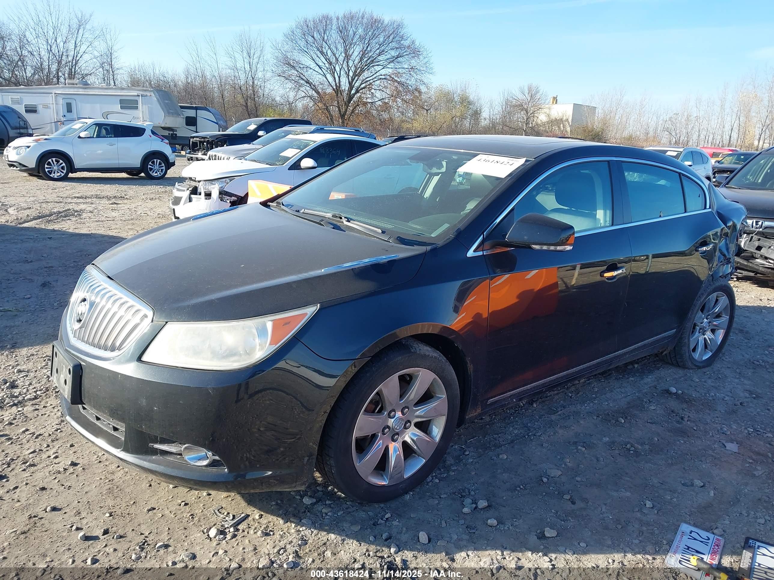 BUICK LACROSSE image 2