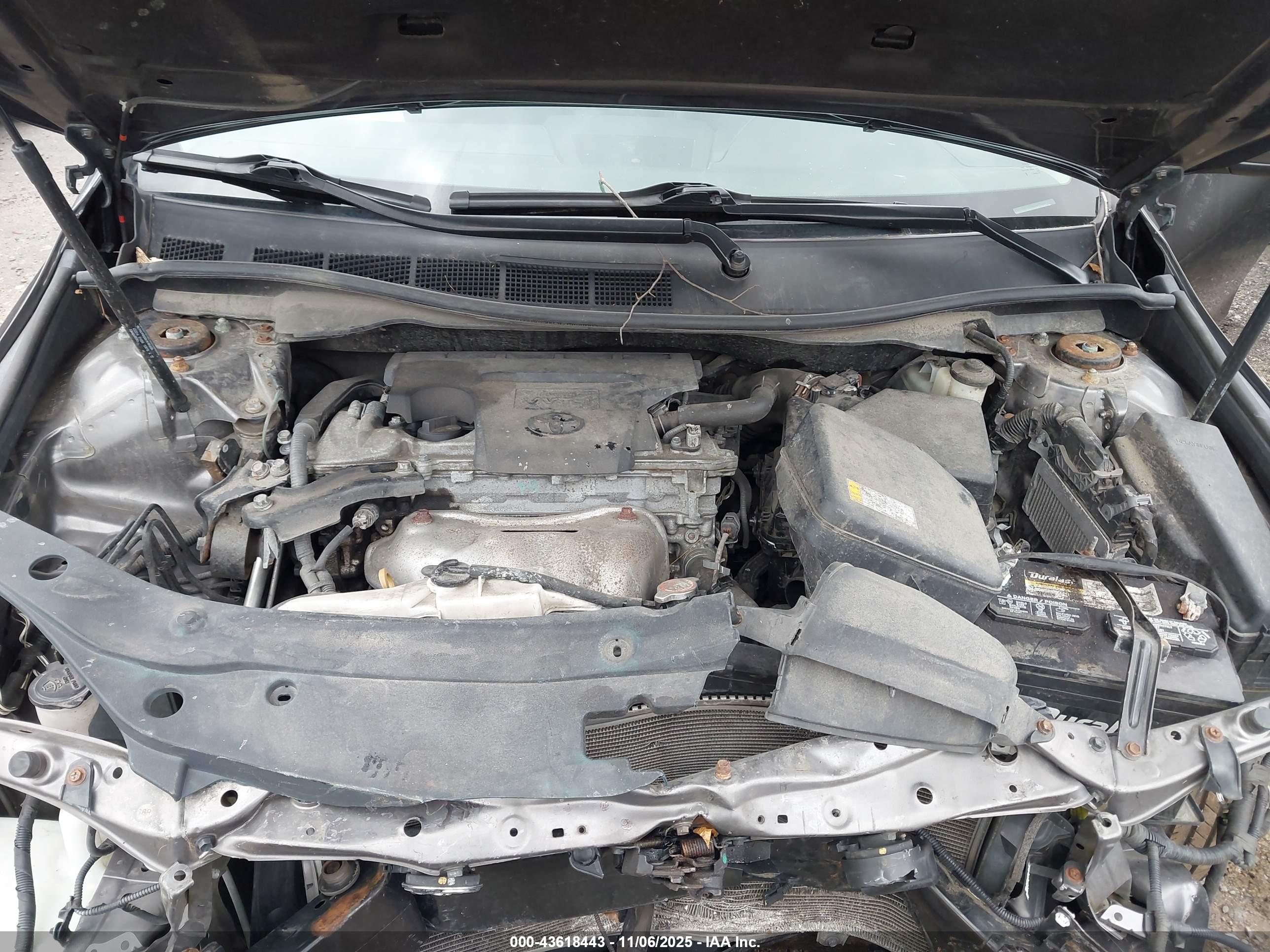 TOYOTA CAMRY image 10