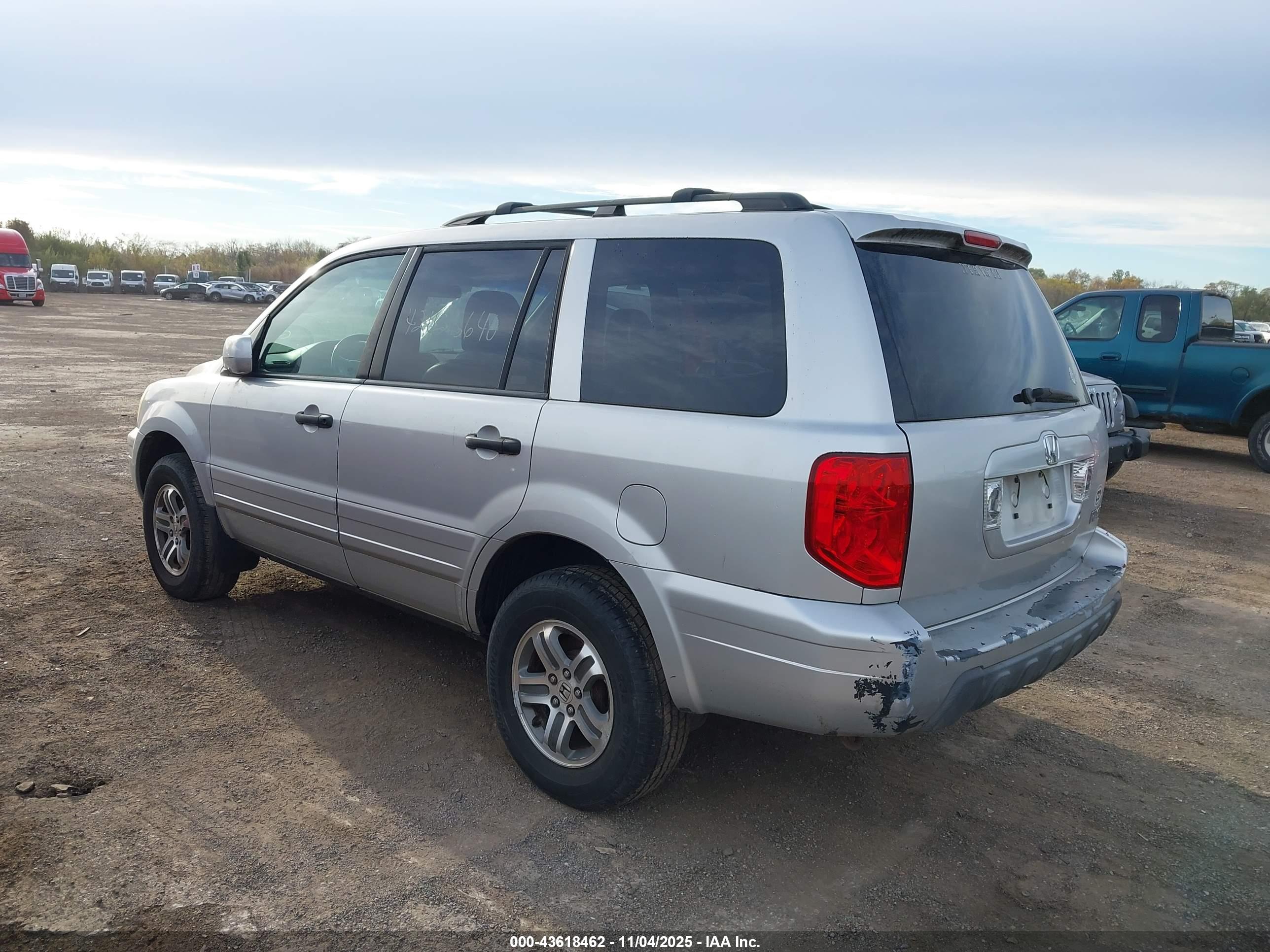 HONDA PILOT image 3