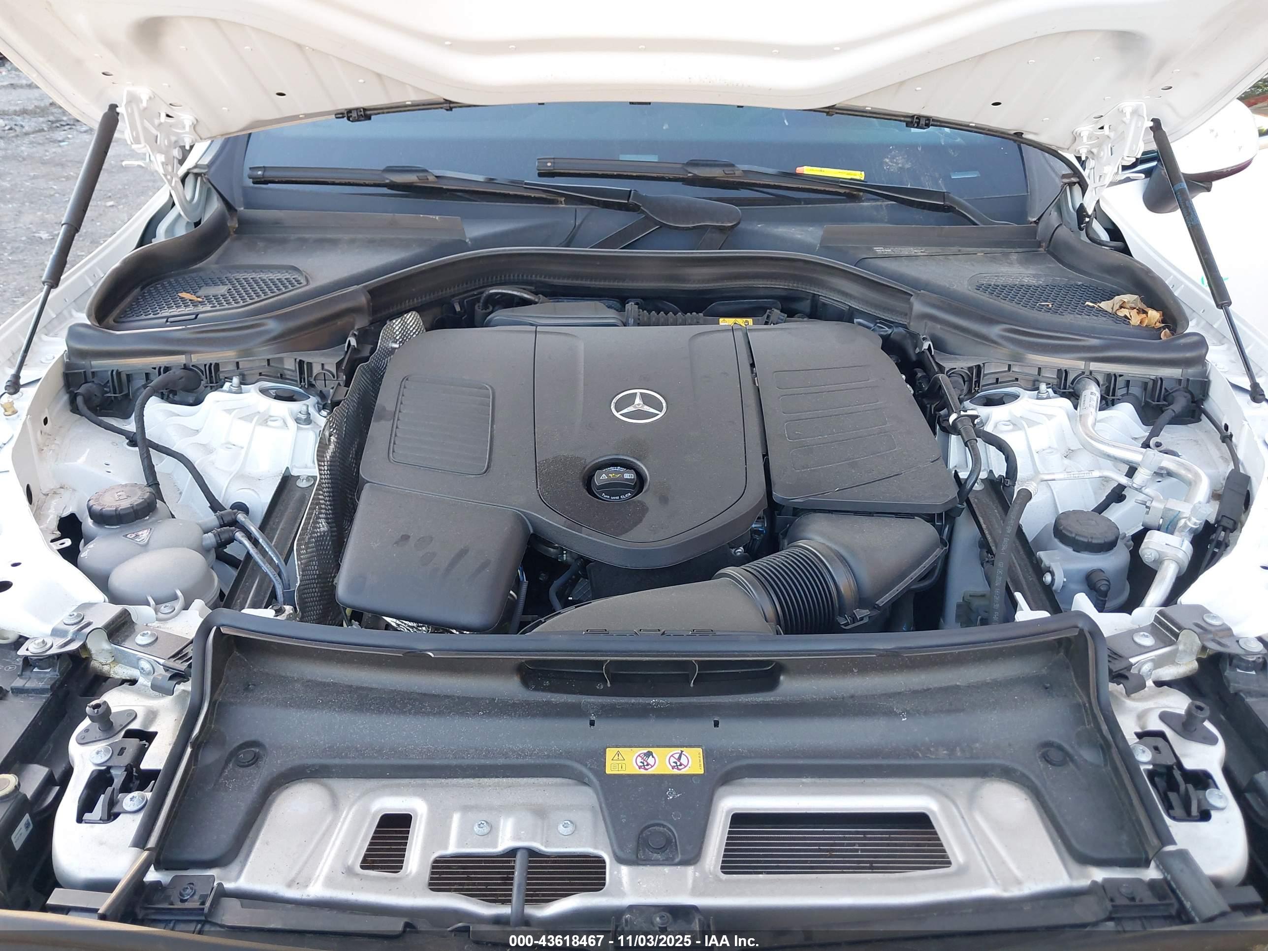 MERCEDES-BENZ GLC image 10