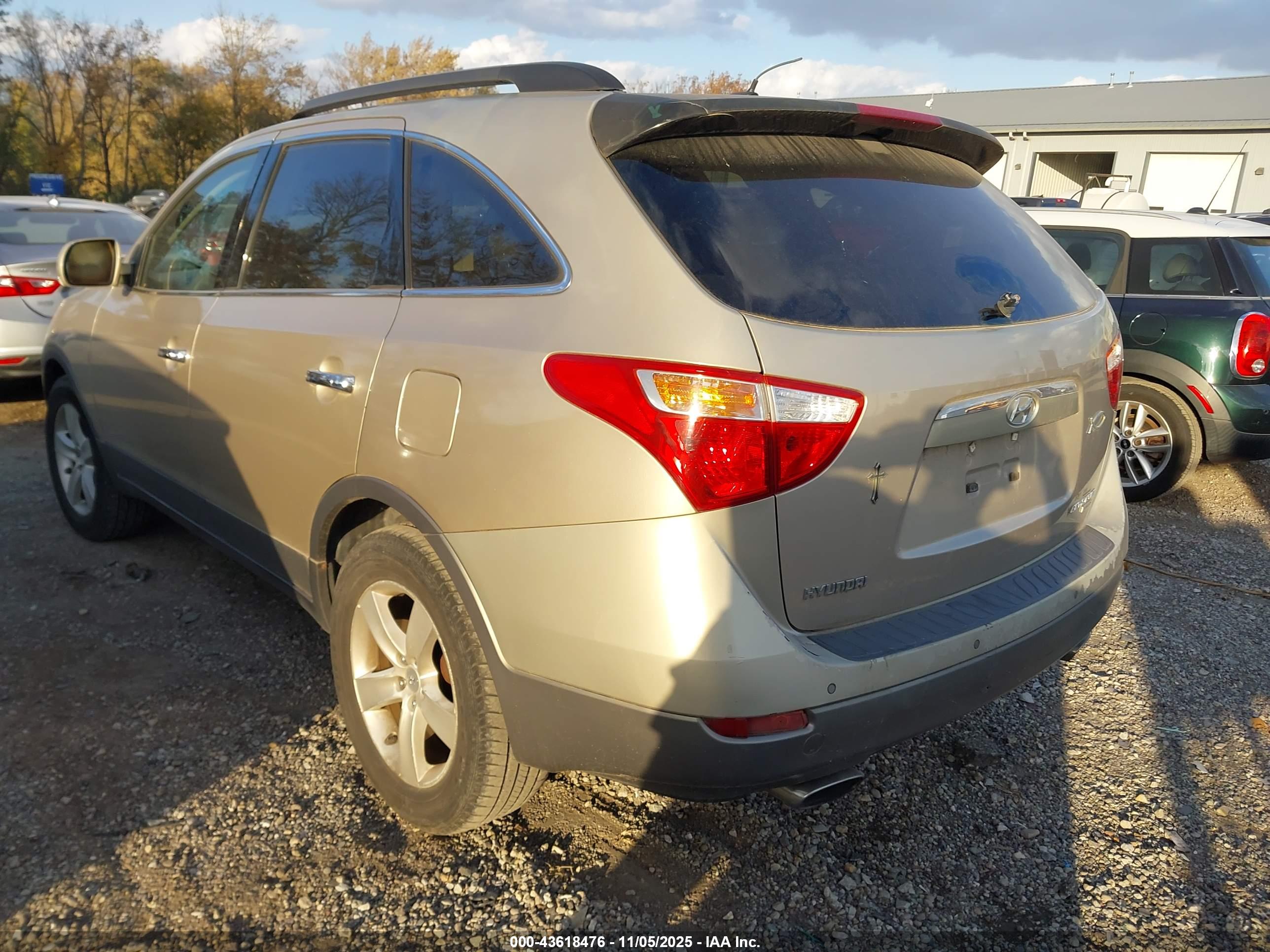 HYUNDAI VERACRUZ image 3