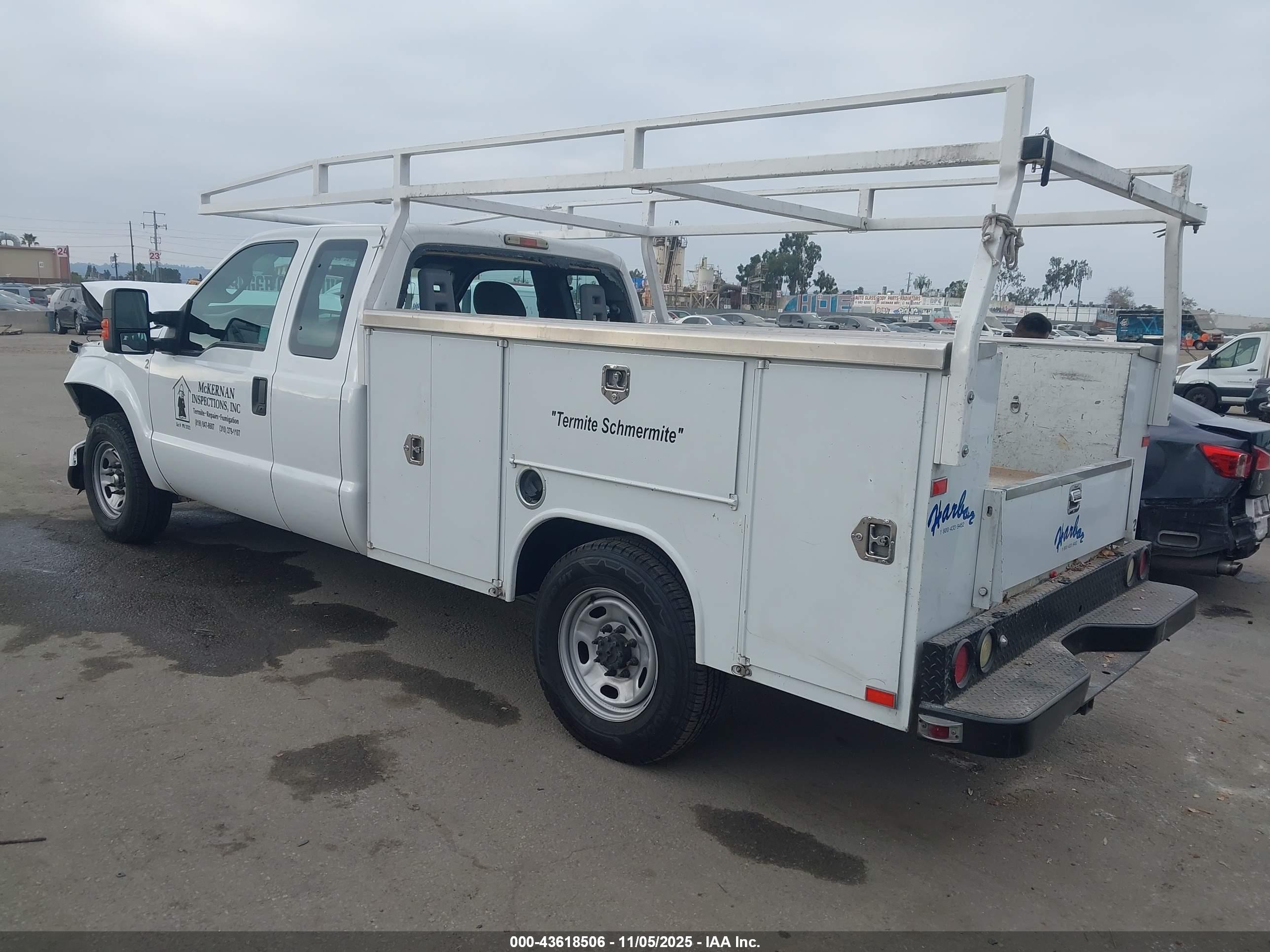 FORD F-250 image 3