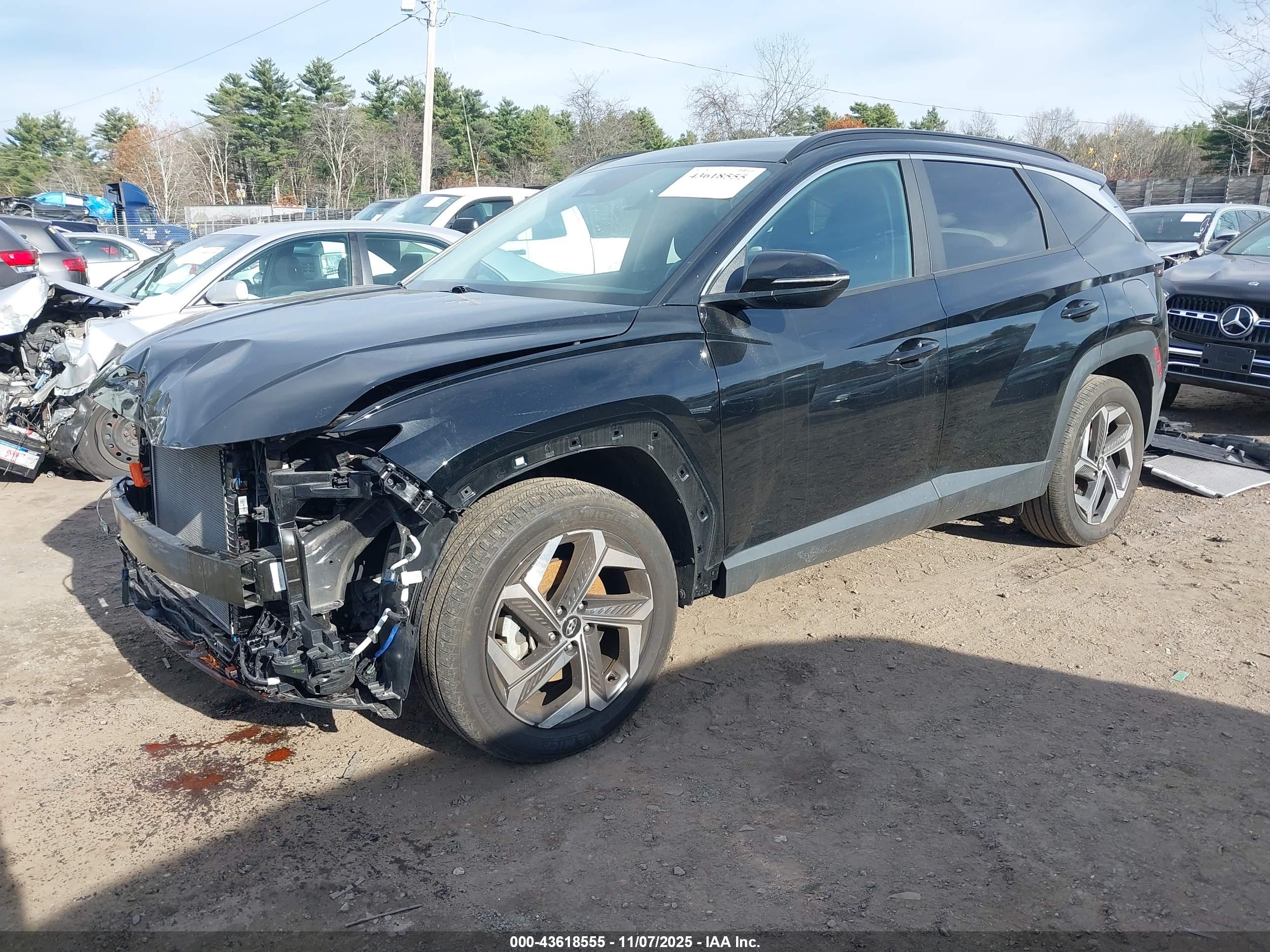 HYUNDAI TUCSON image 2