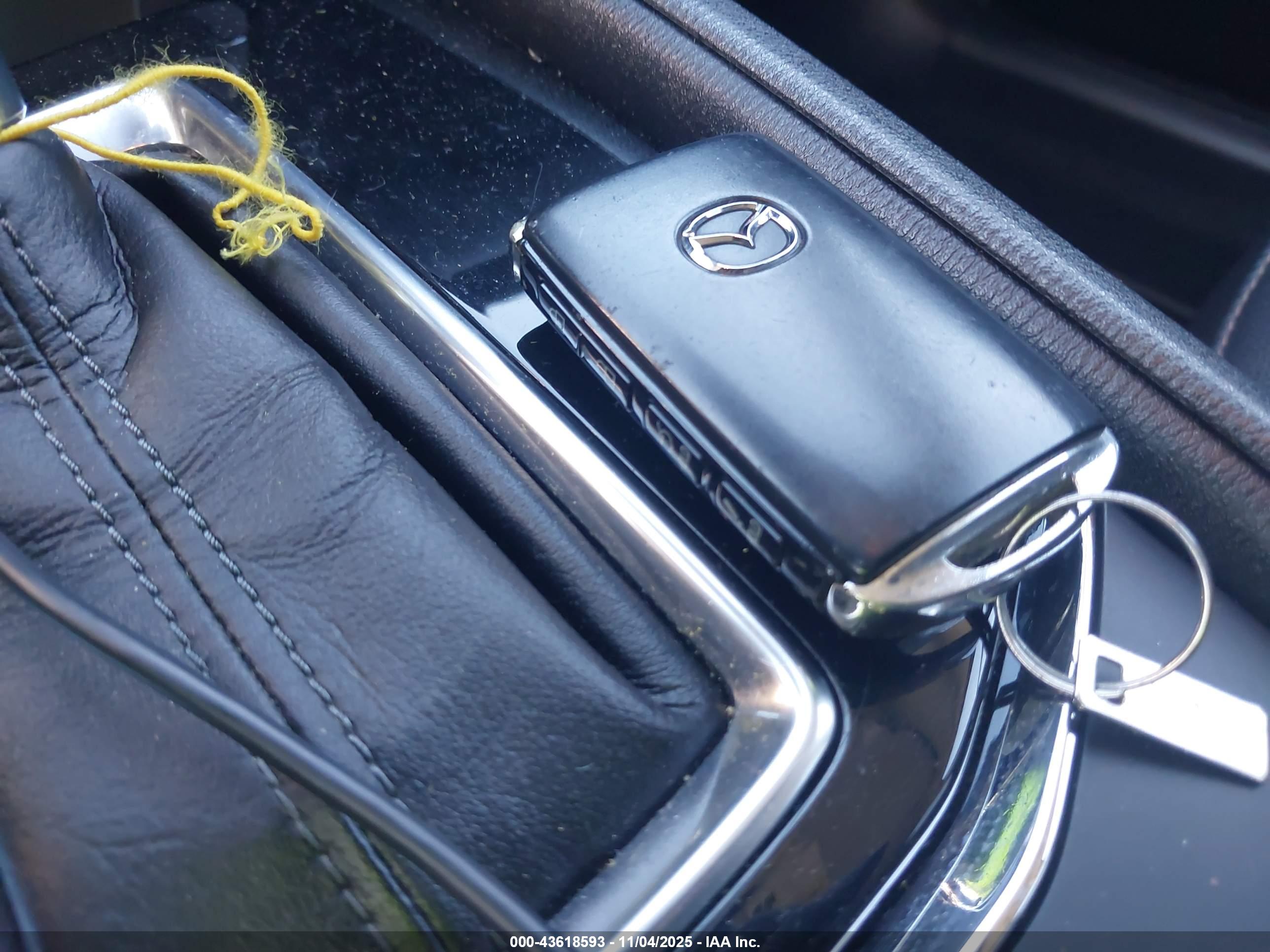MAZDA CX-5 image 11