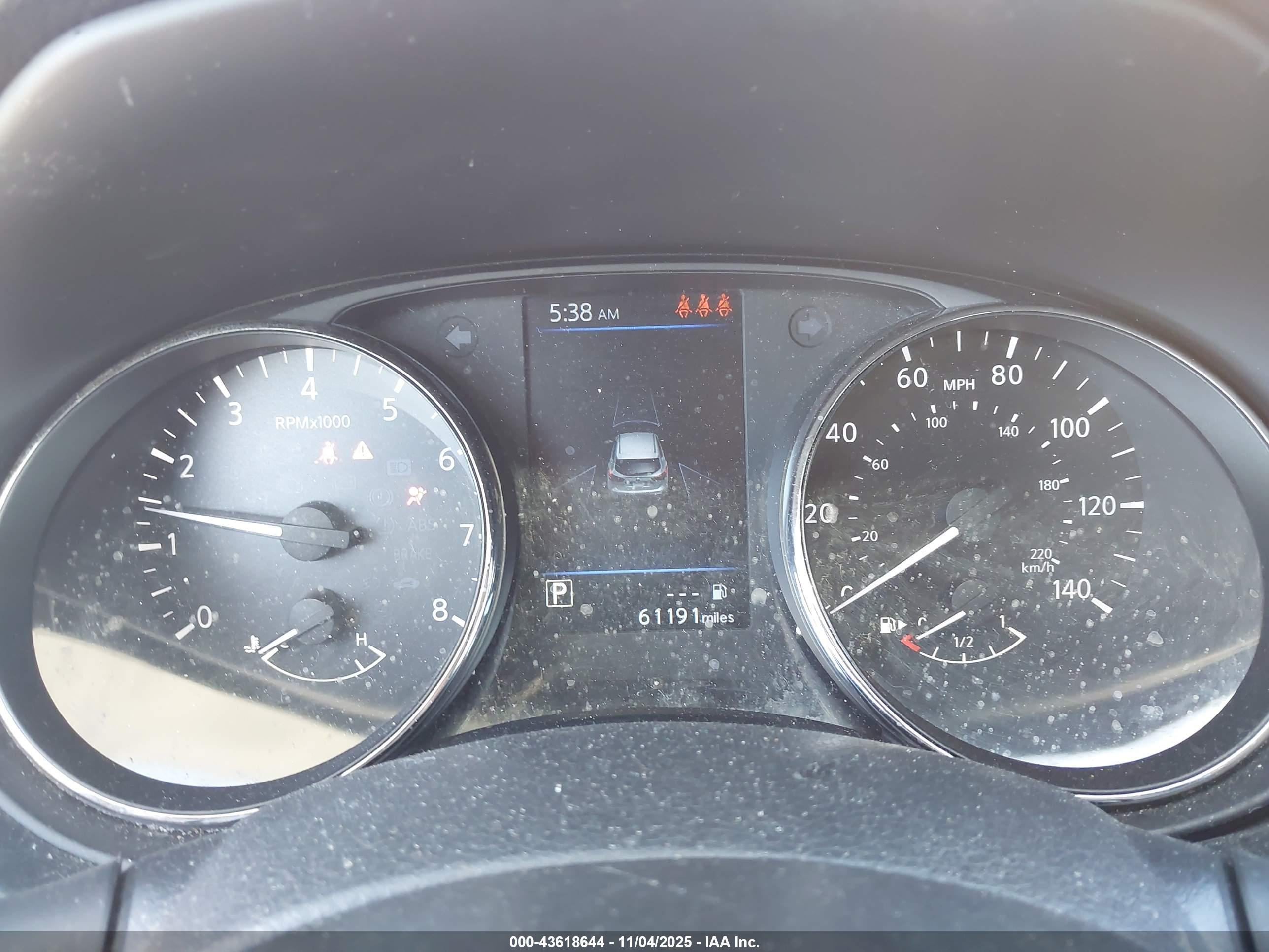 NISSAN ROGUE image 7