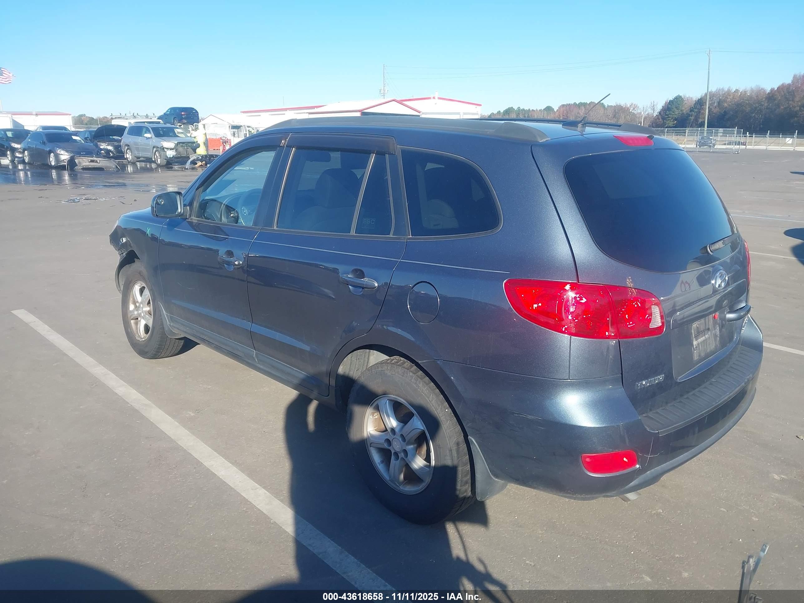 HYUNDAI SANTA image 3