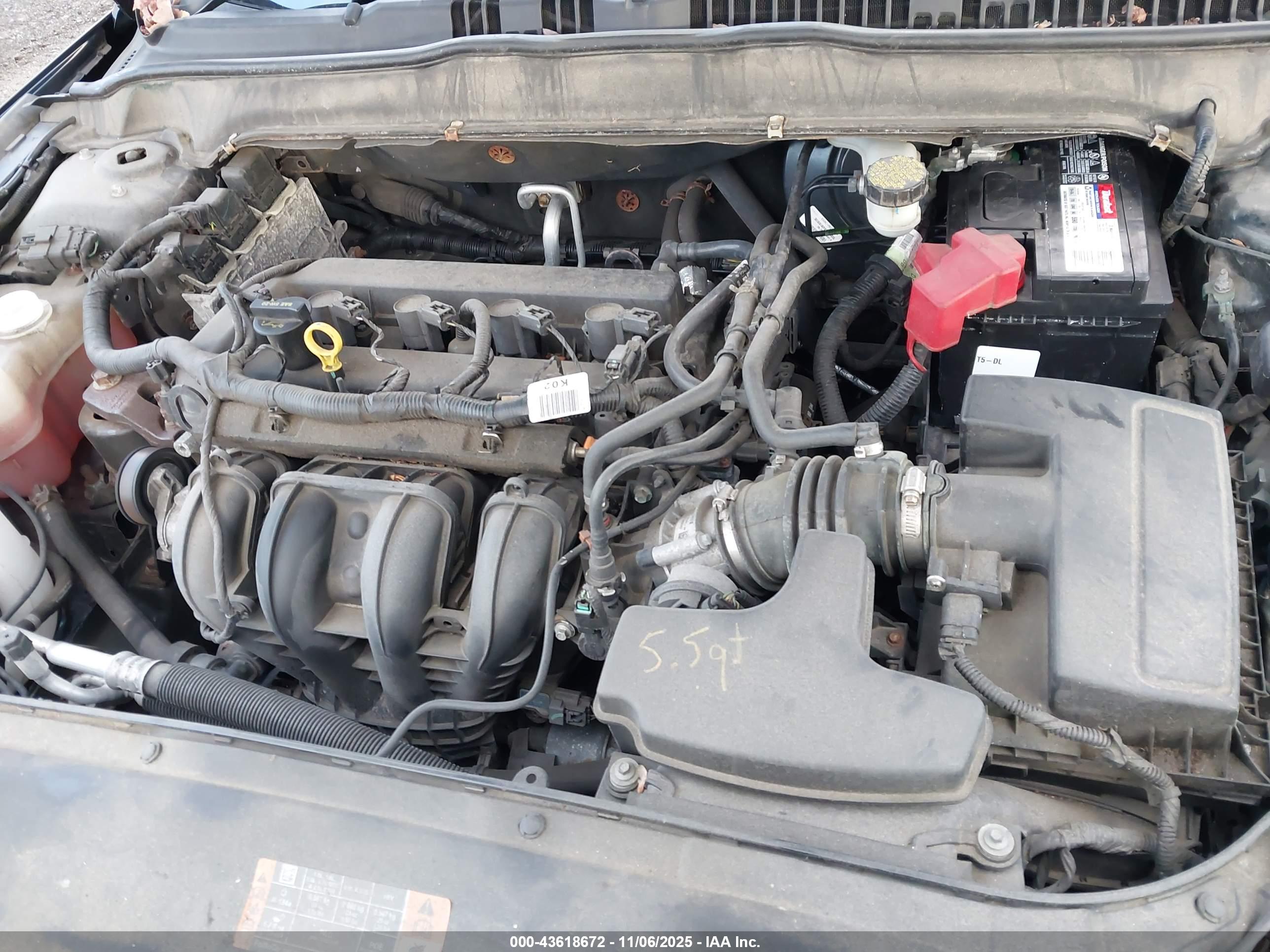 FORD FUSION image 10