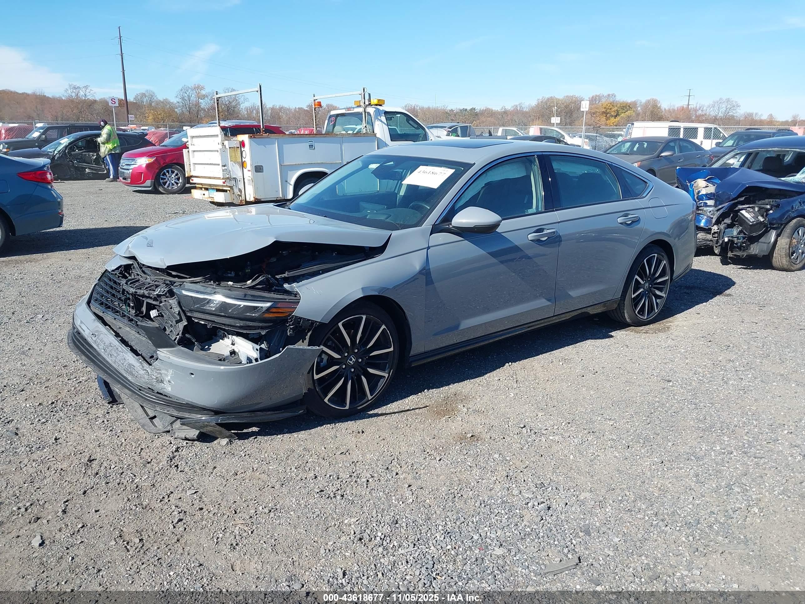 HONDA ACCORD image 2