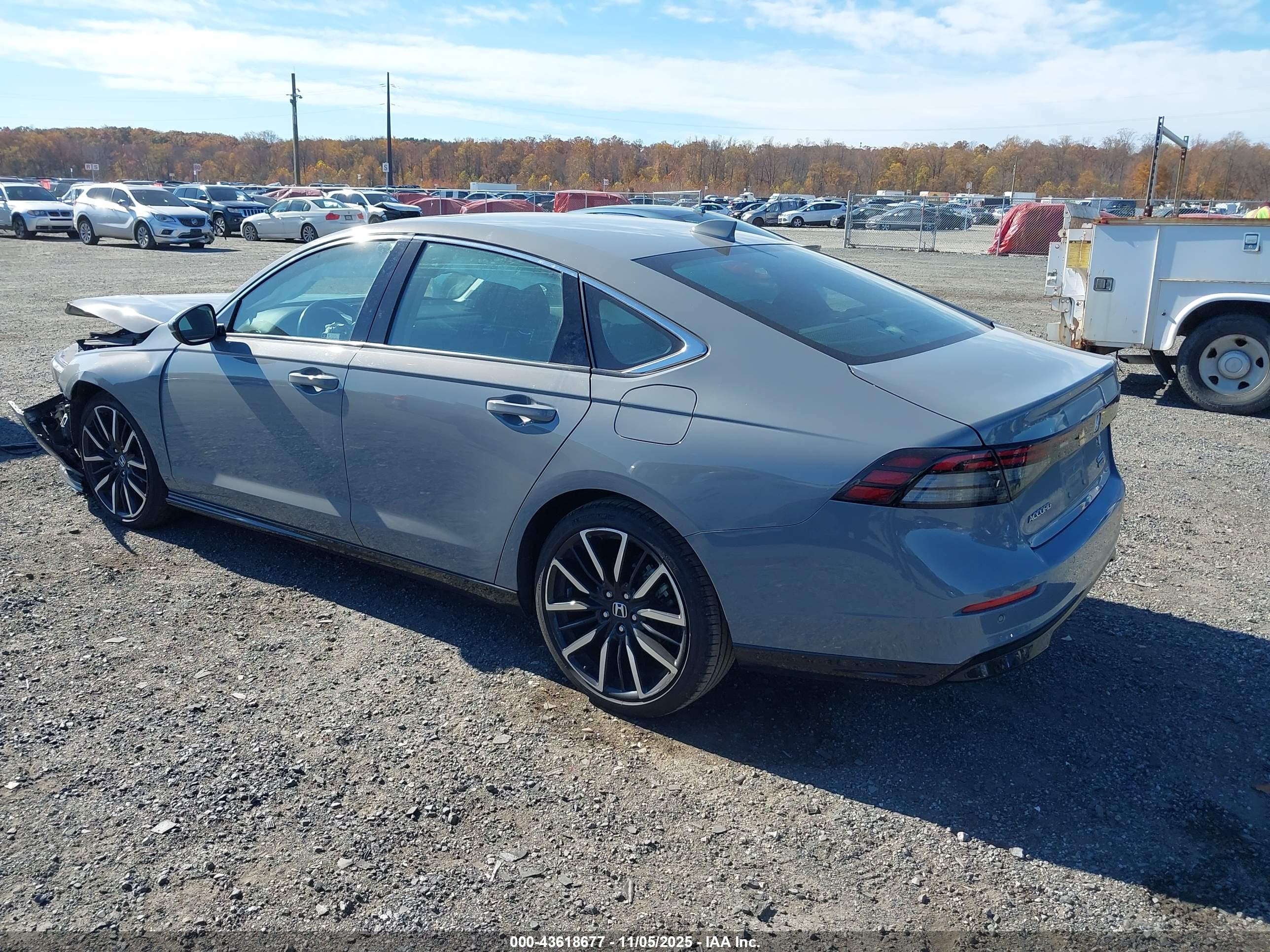 HONDA ACCORD image 3