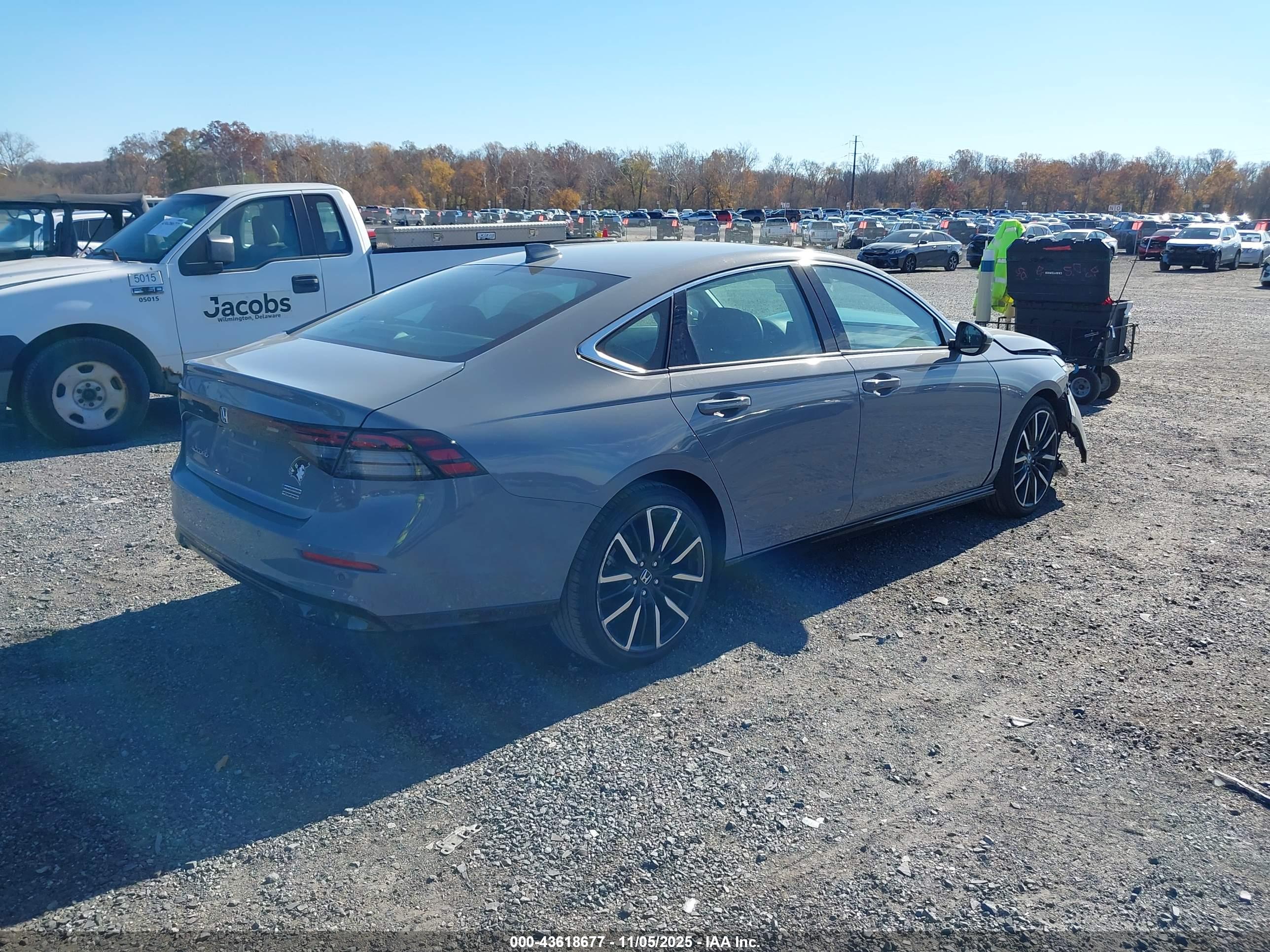 HONDA ACCORD image 4