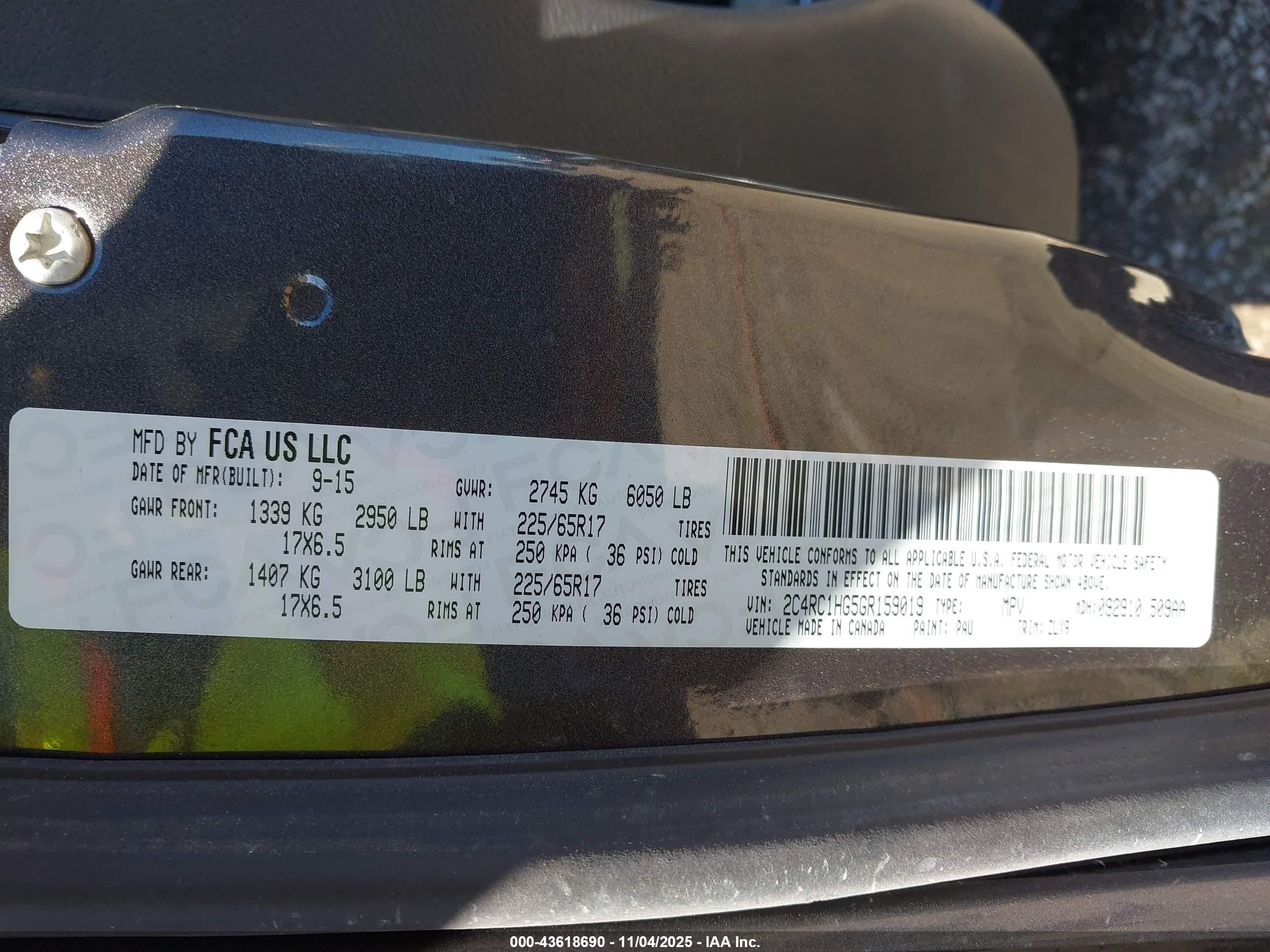CHRYSLER TOWN image 9