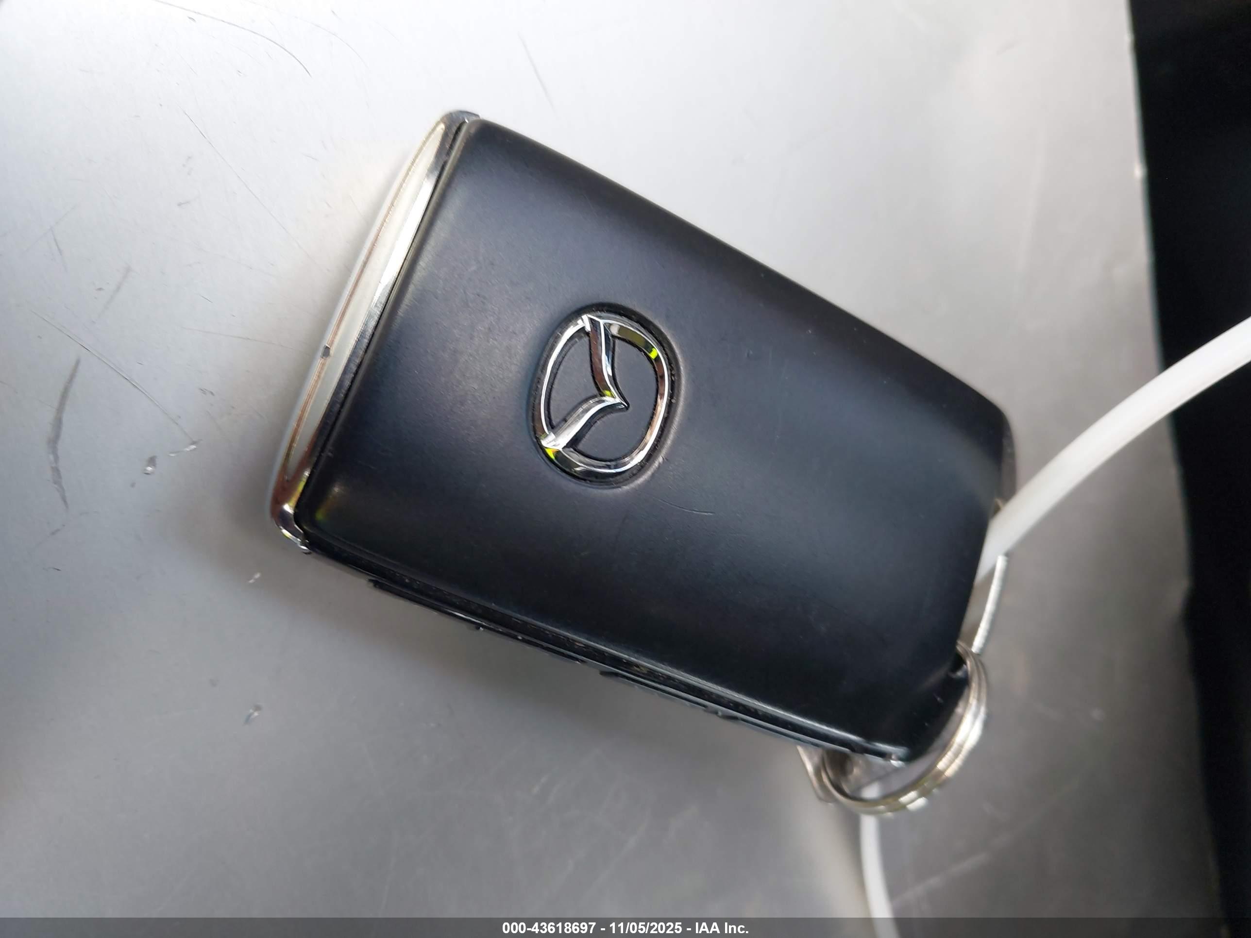 MAZDA CX-5 image 11
