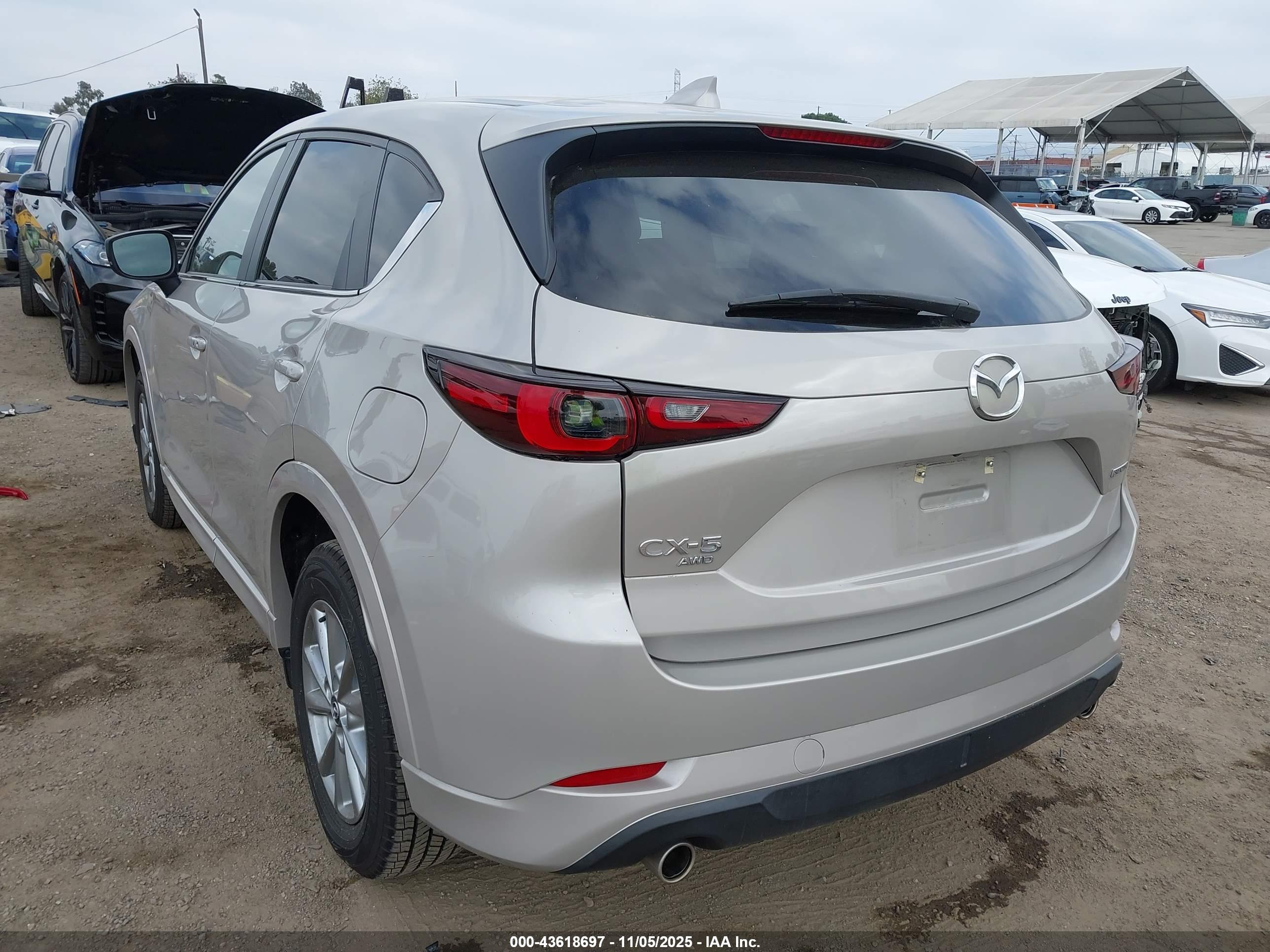 MAZDA CX-5 image 3