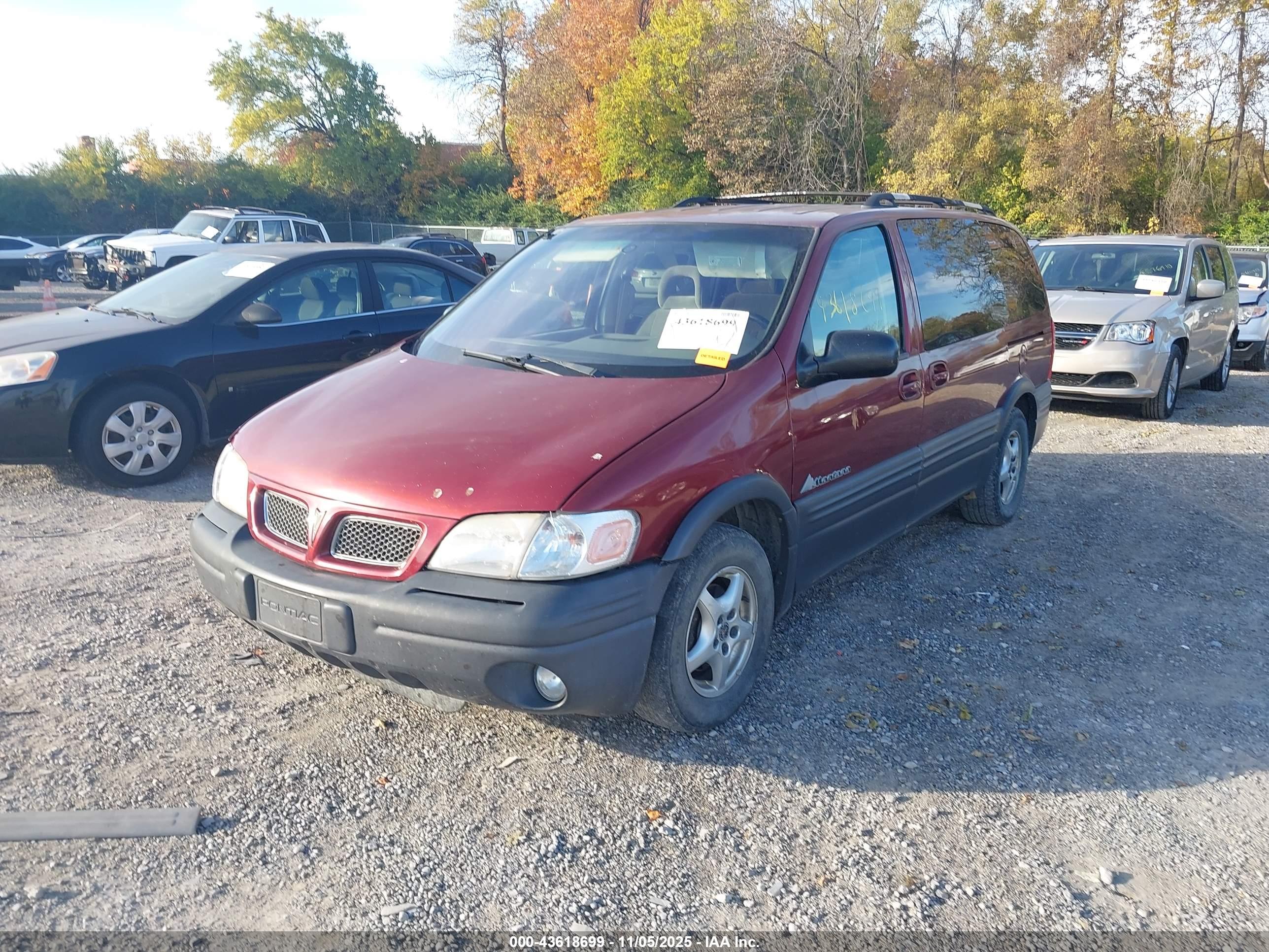 PONTIAC MONTANA image 2