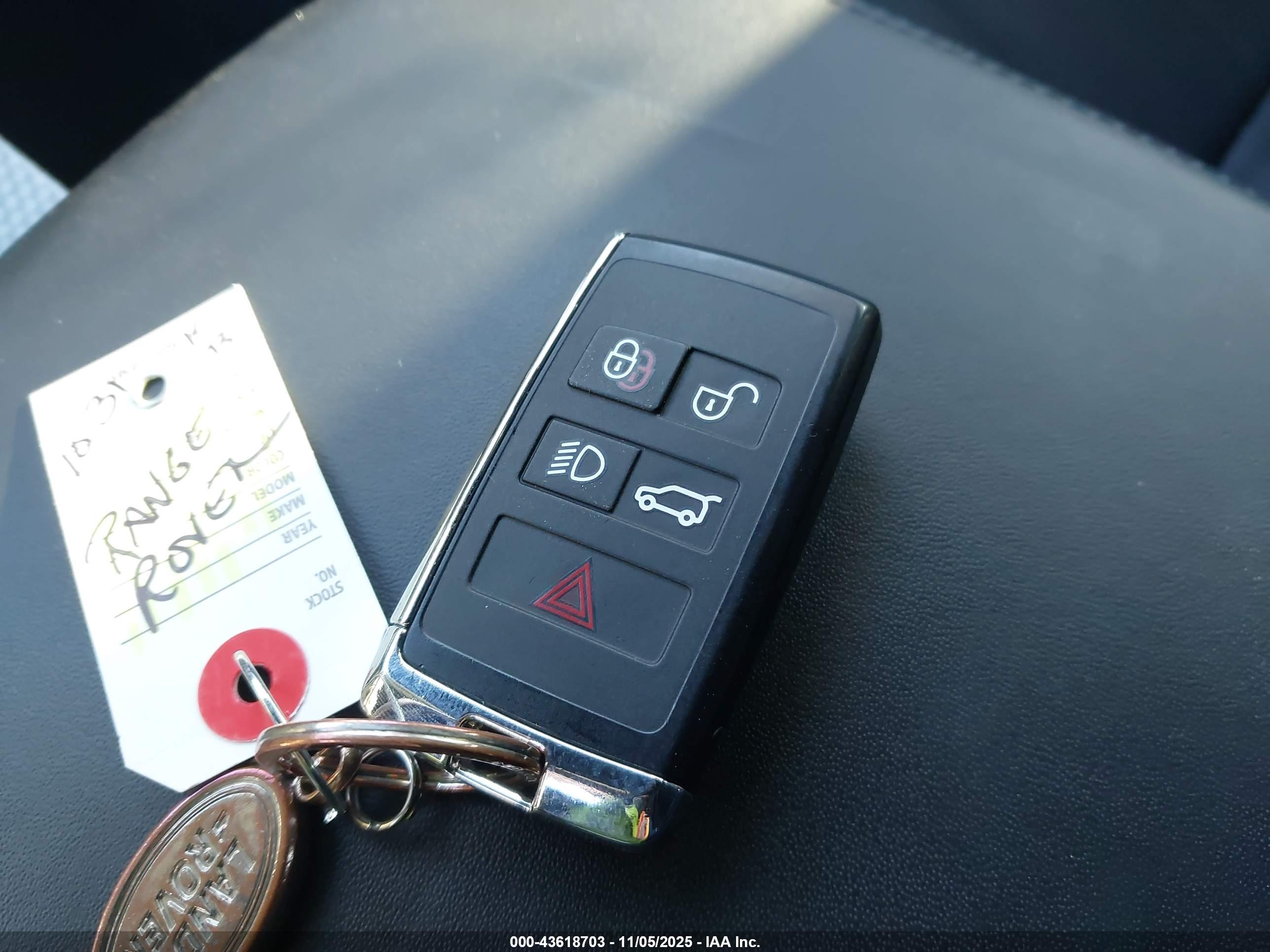 LAND ROVER image 11