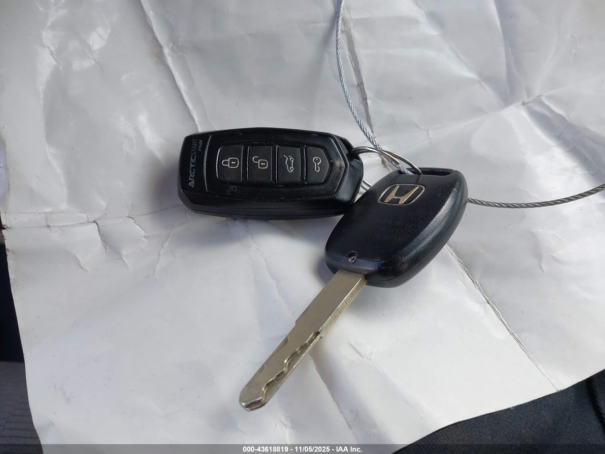 HONDA CR-V image 11