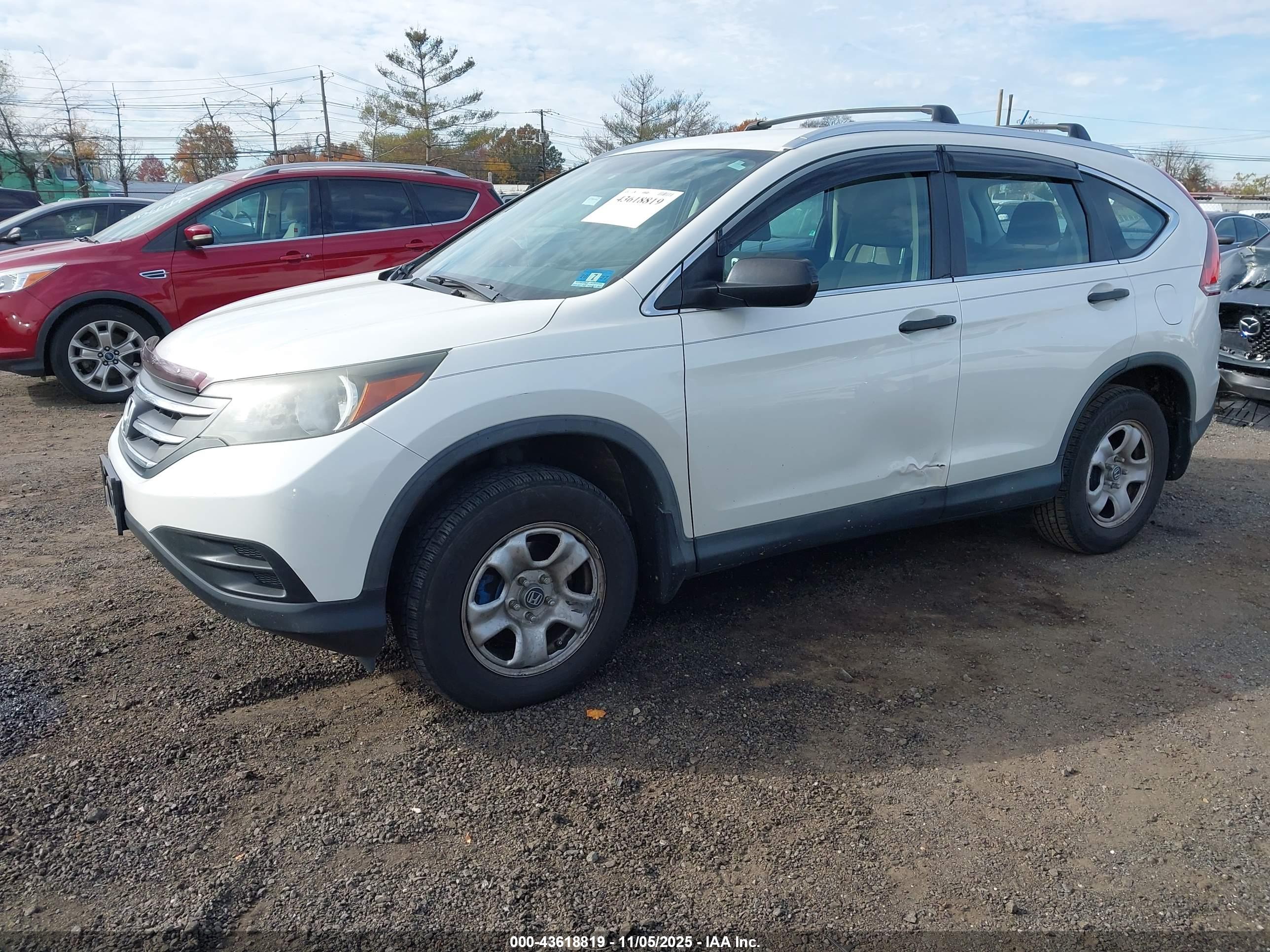 HONDA CR-V image 2