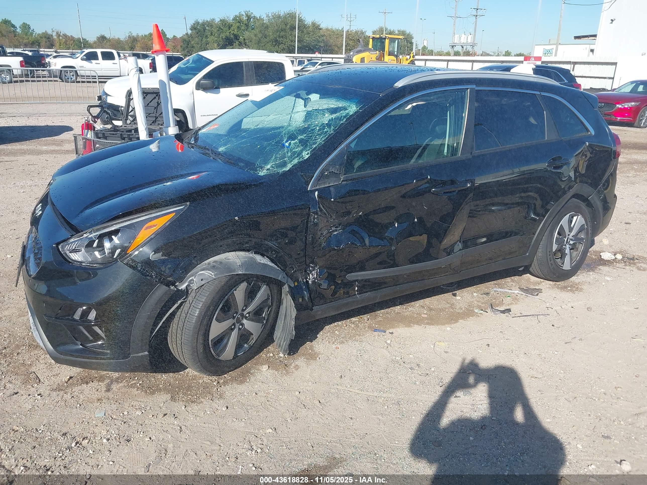 KIA NIRO image 2