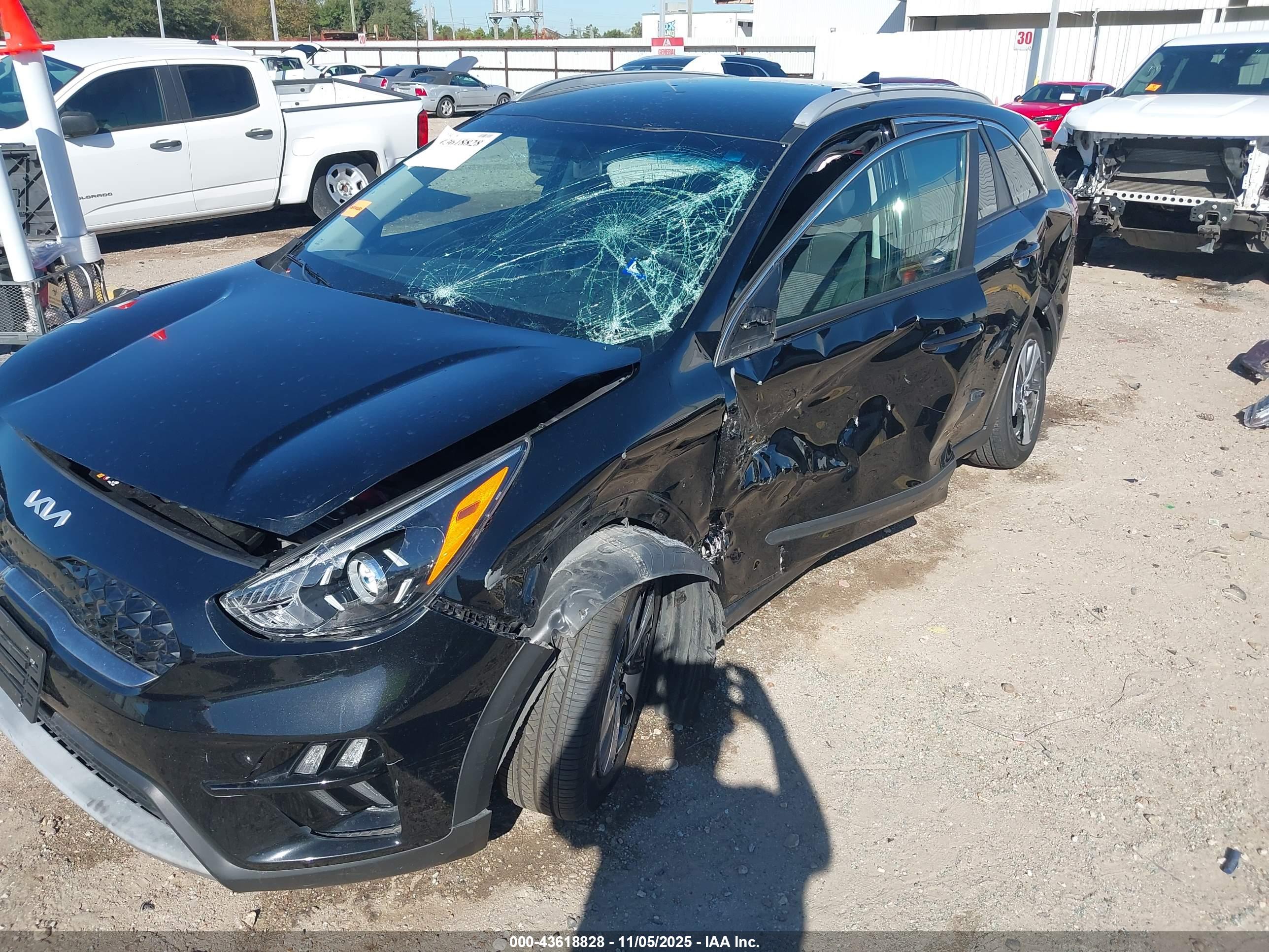 KIA NIRO image 6