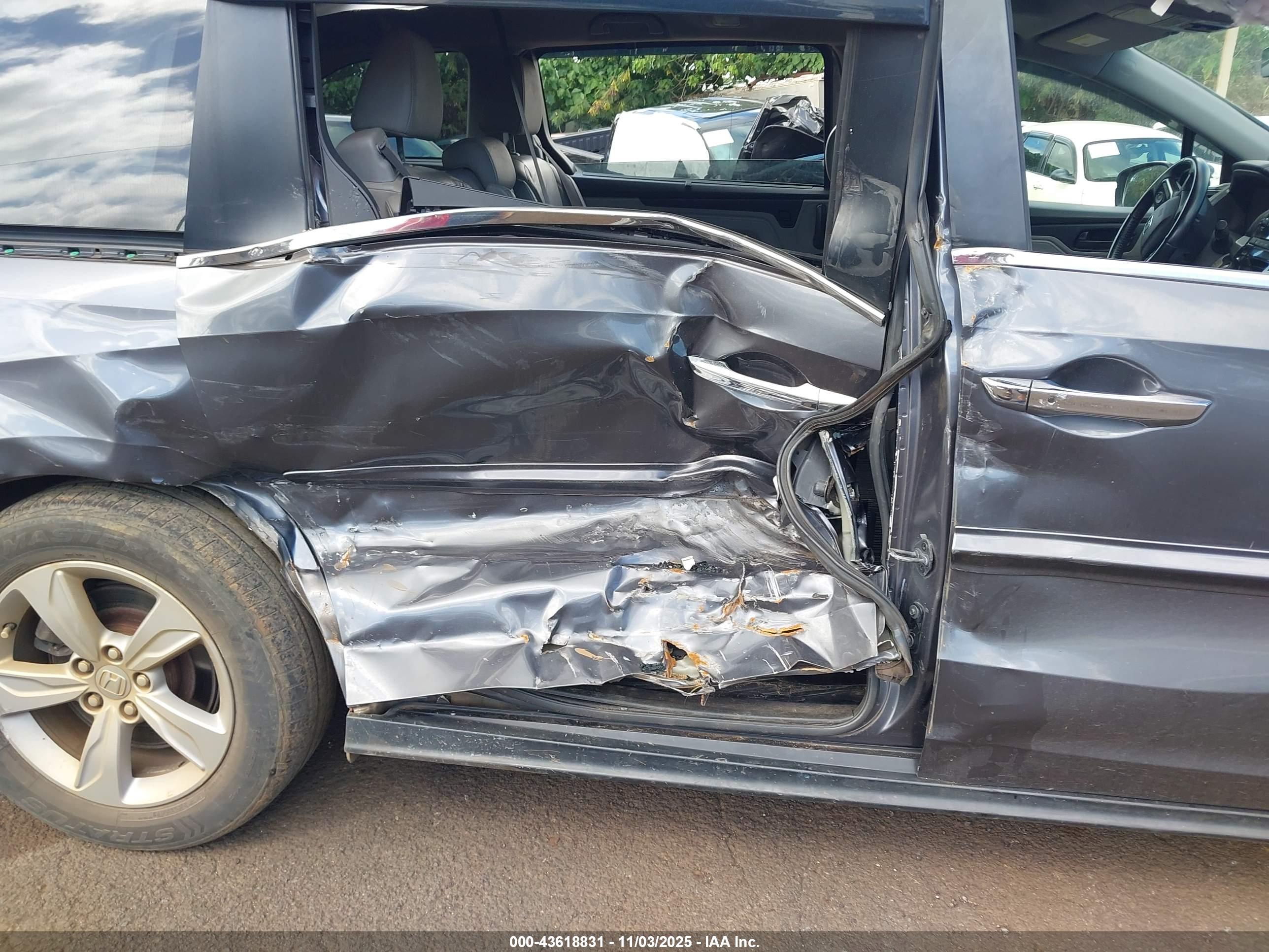 HONDA ODYSSEY image 6