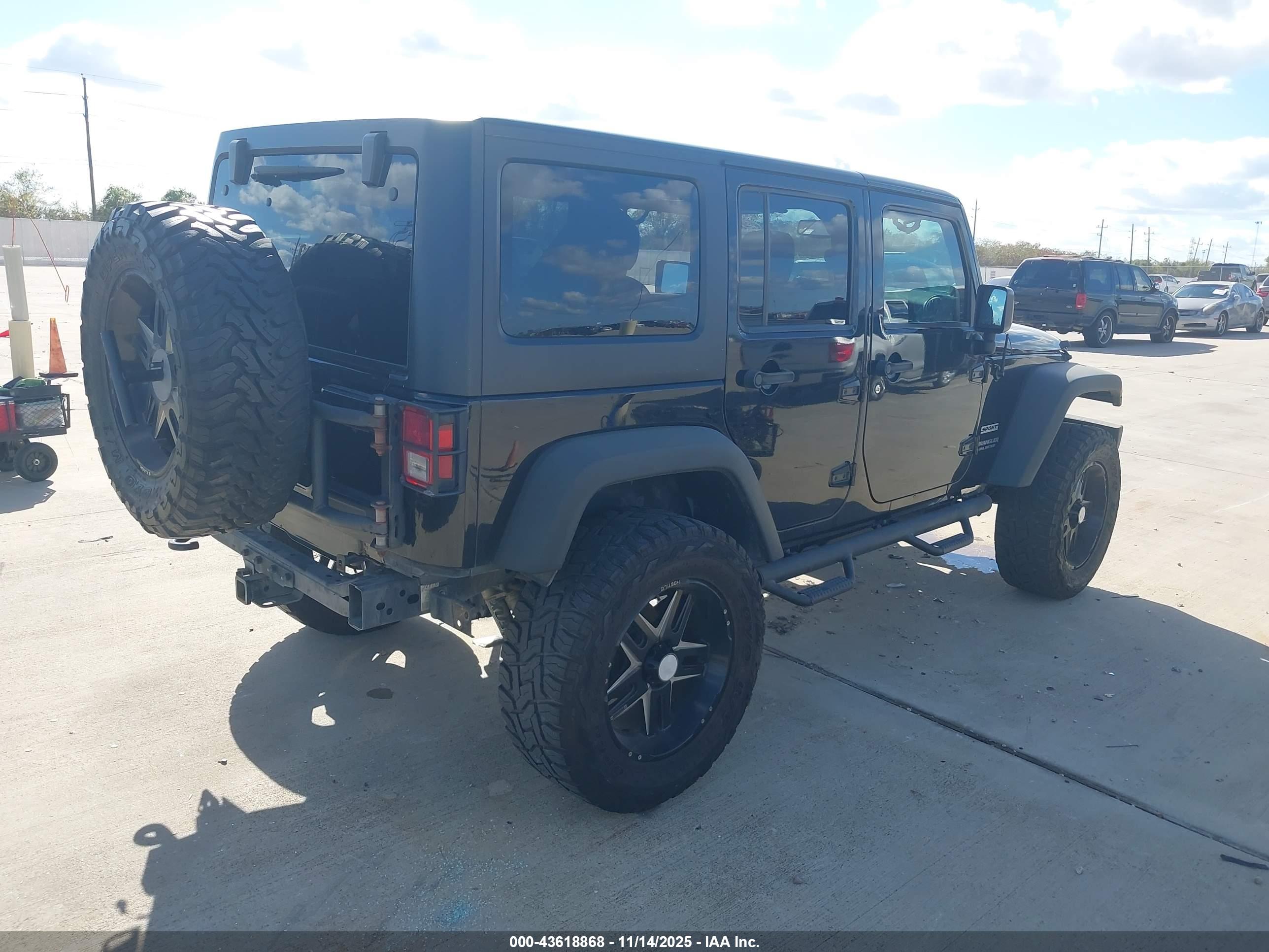 JEEP WRANGLER image 4