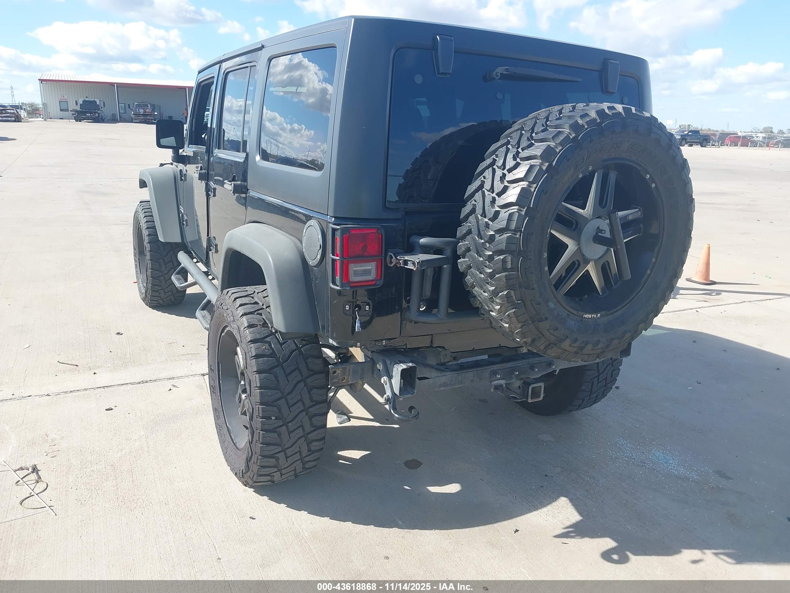 JEEP WRANGLER image 6