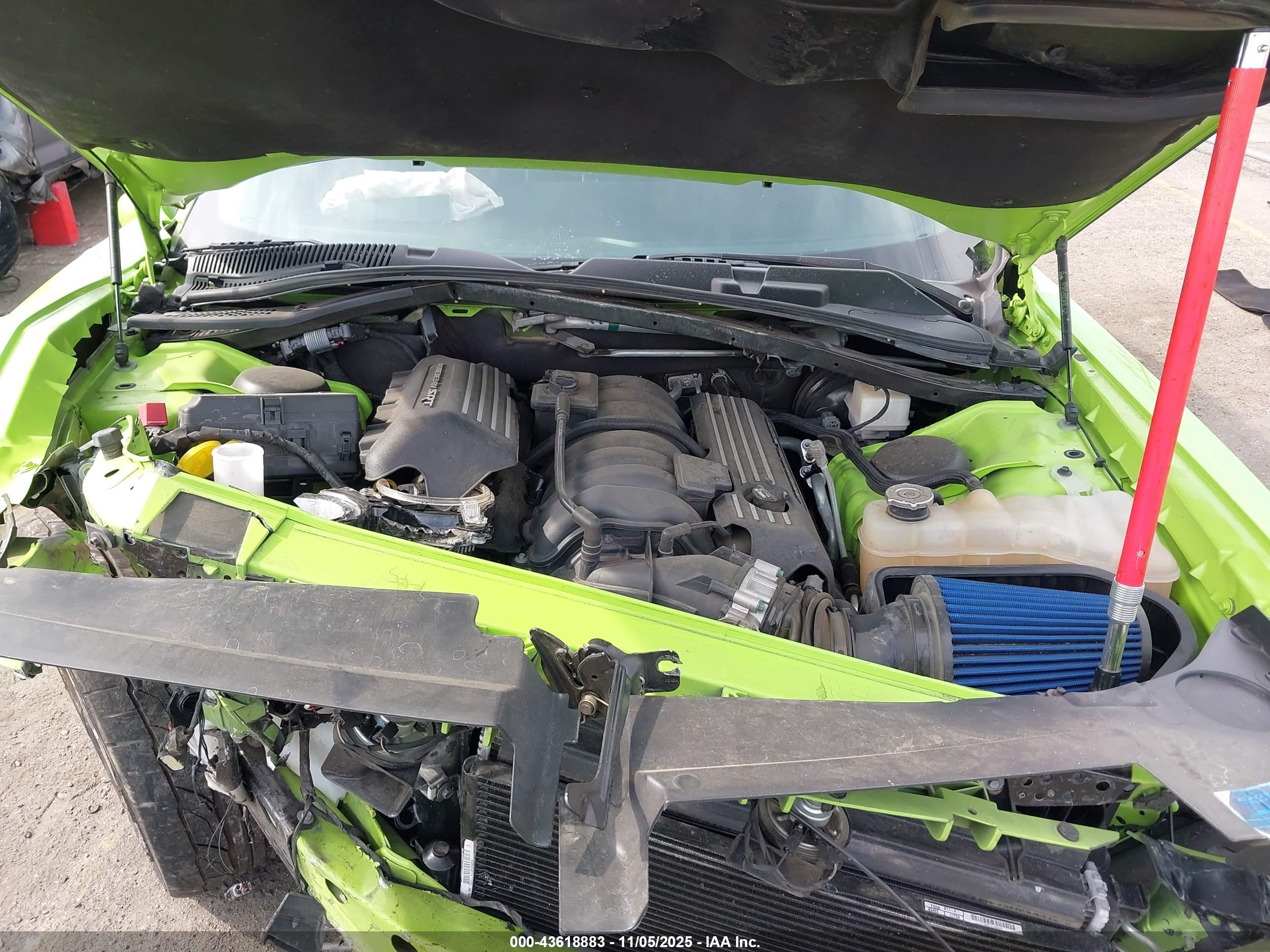 DODGE CHALLENGER image 10