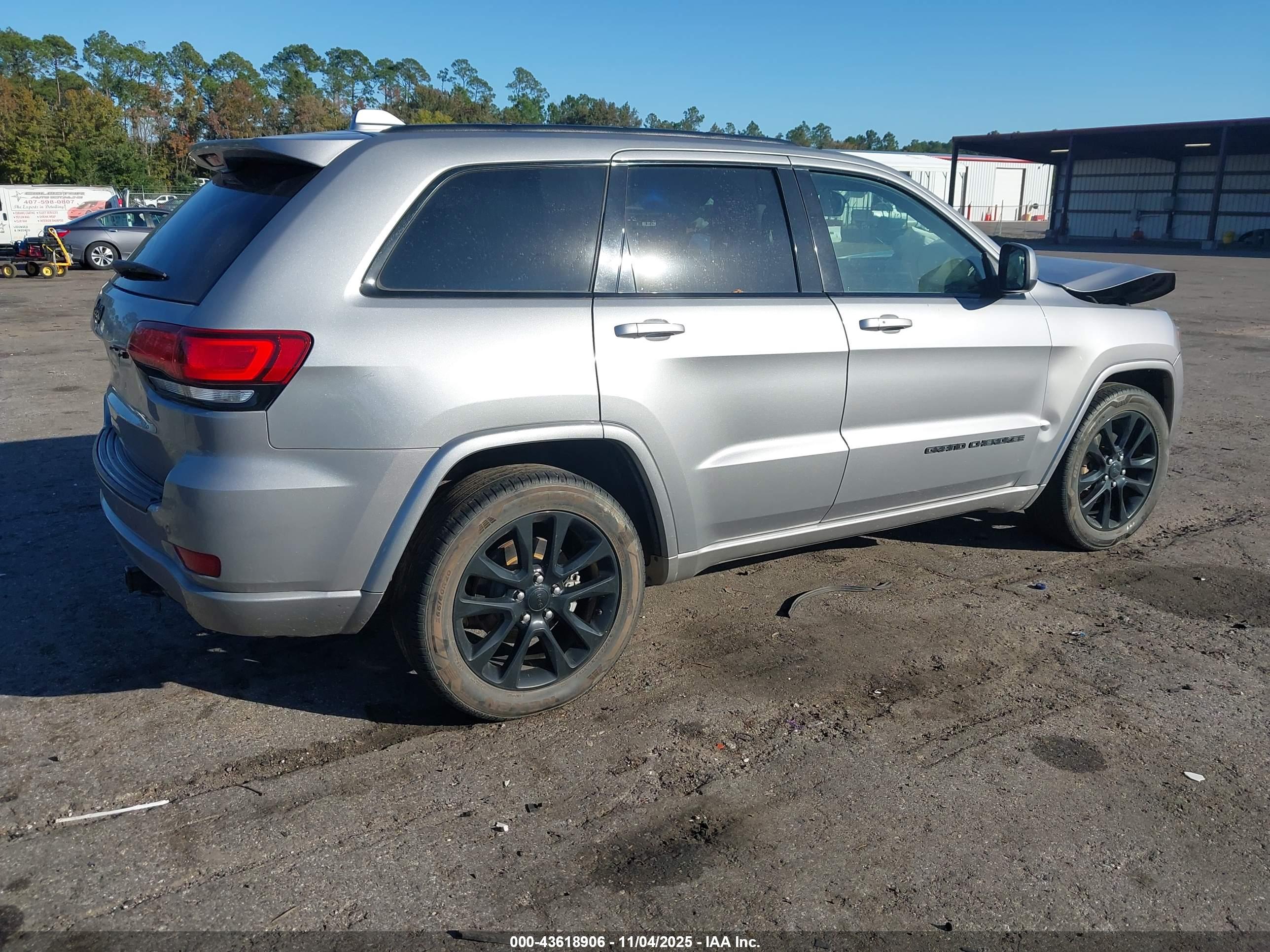 JEEP GRAND image 4