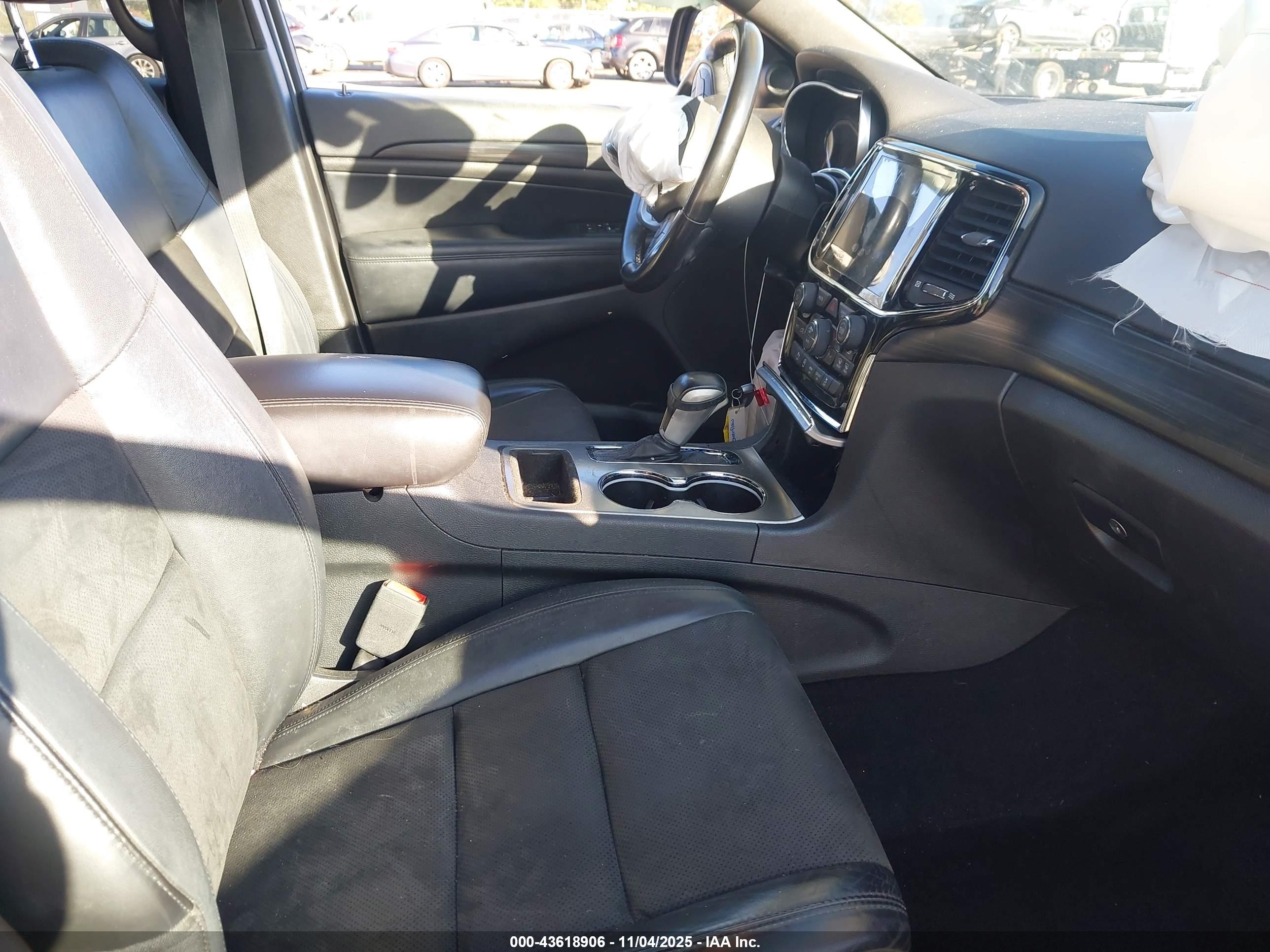 JEEP GRAND image 5