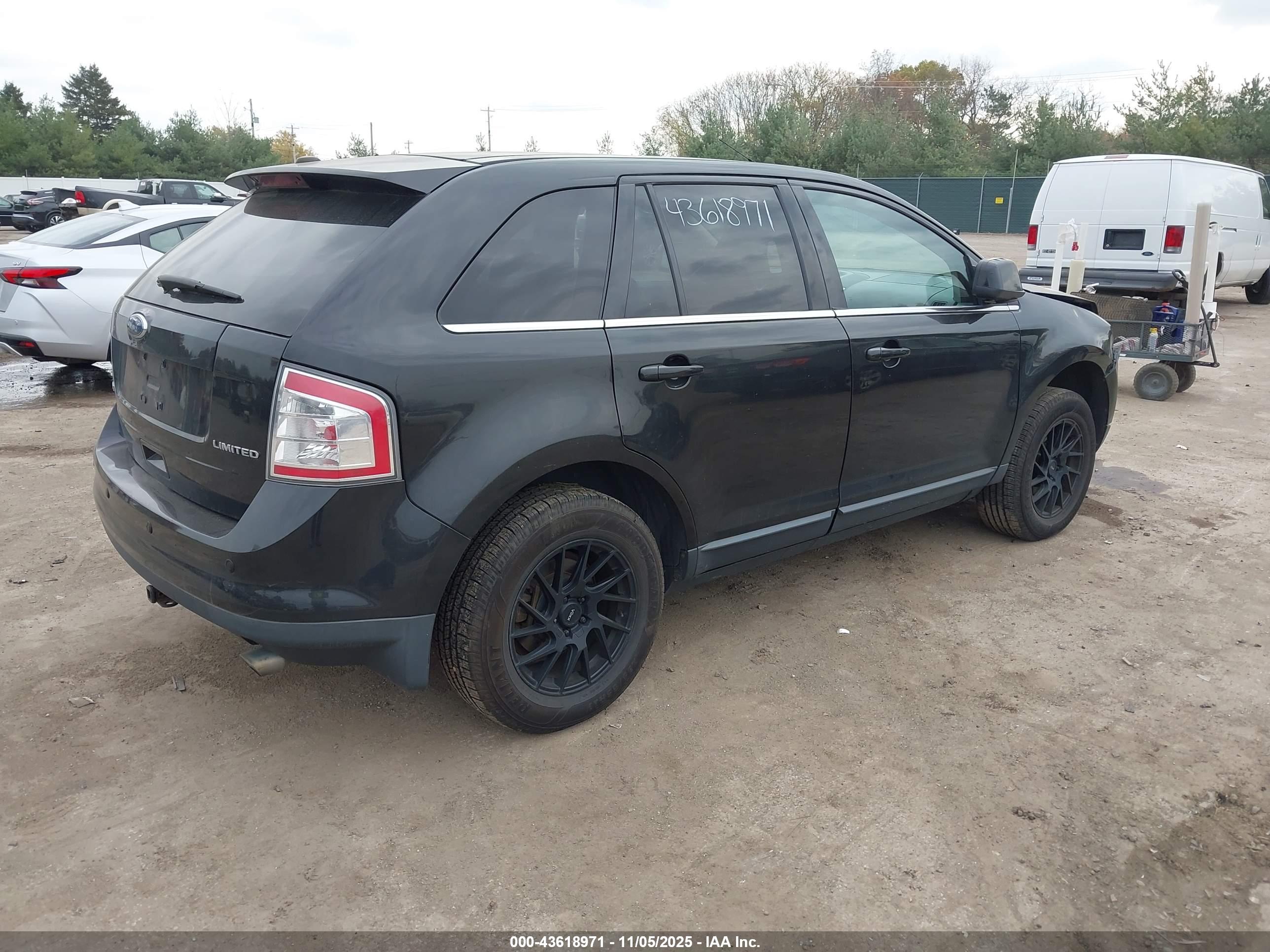 FORD EDGE image 4