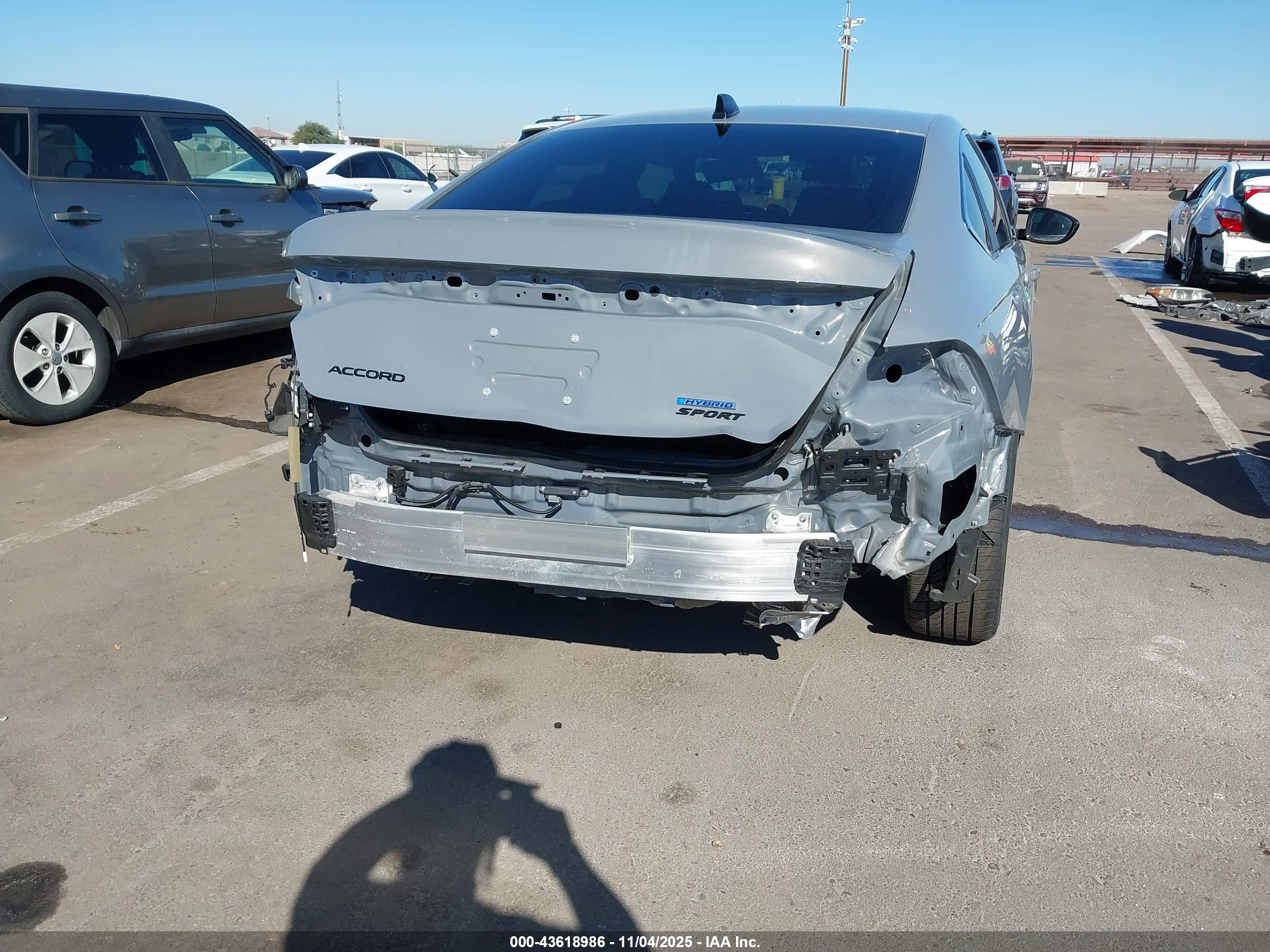 HONDA ACCORD image 6