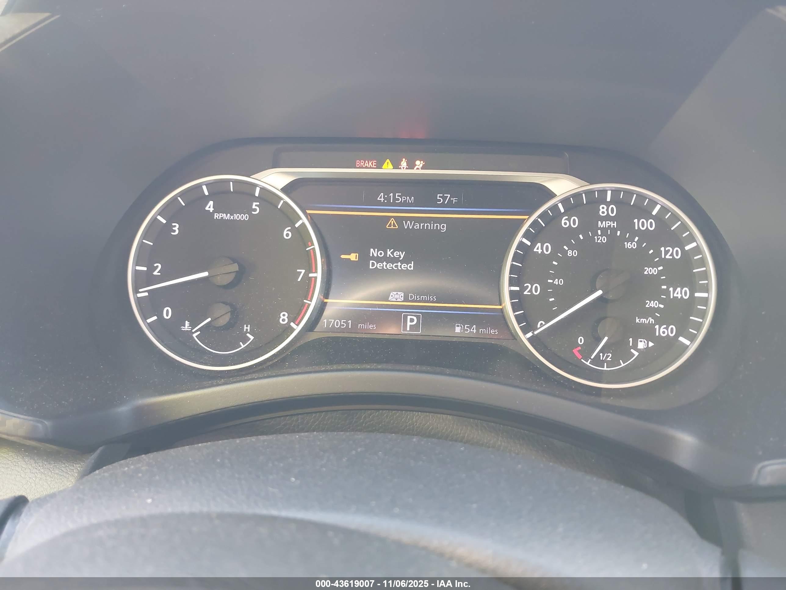NISSAN SENTRA image 7