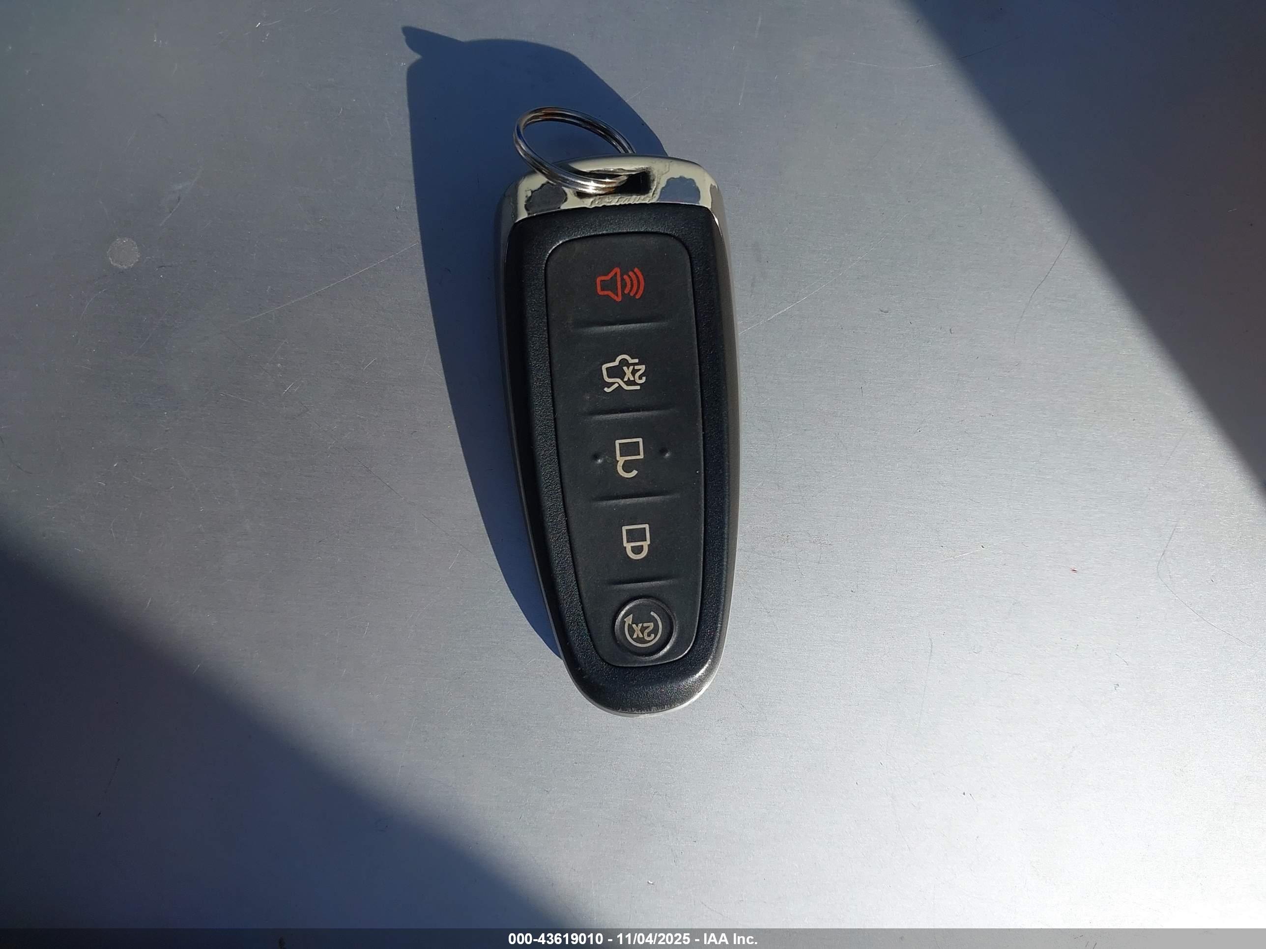FORD EXPLORER image 11