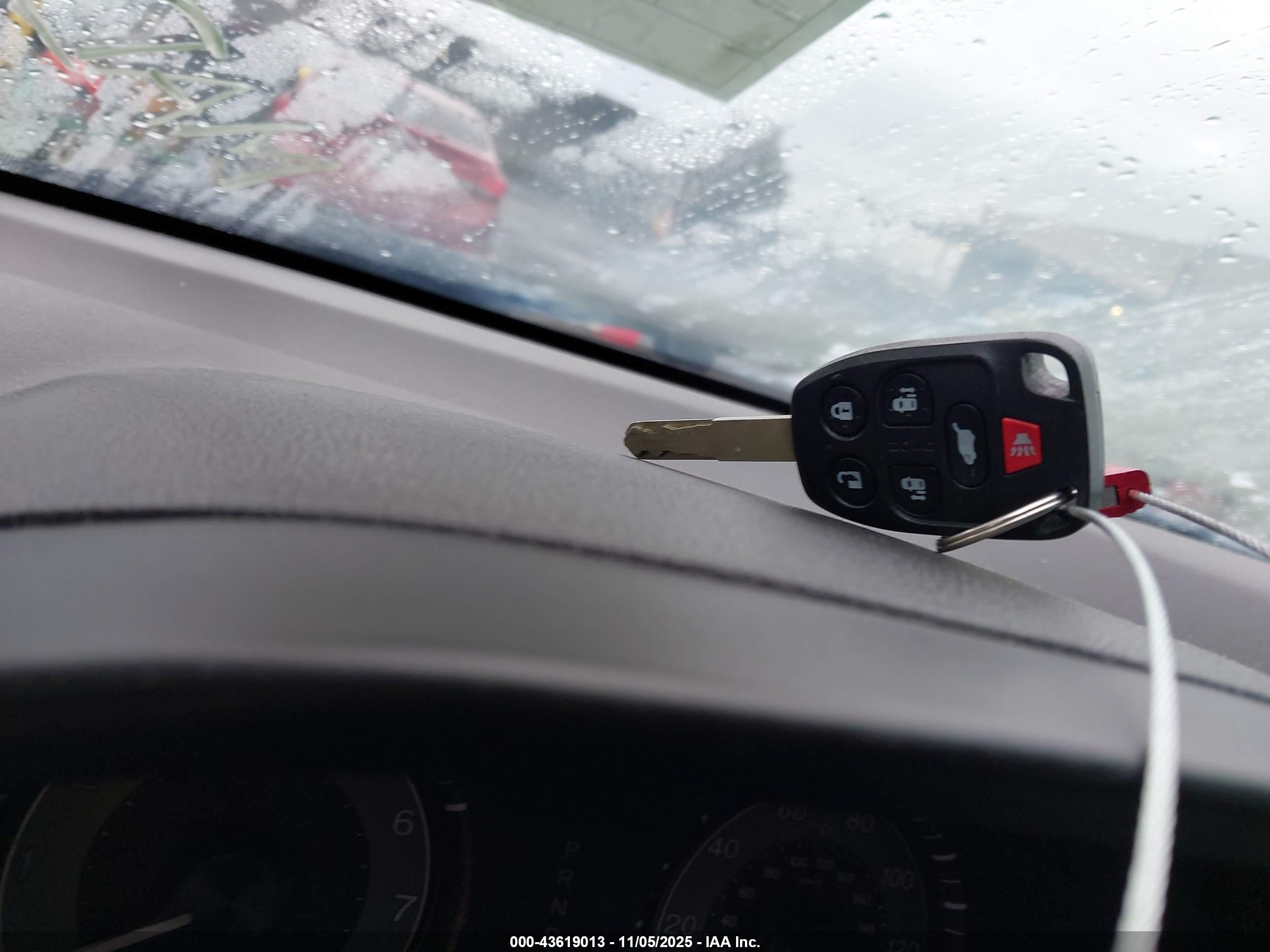 HONDA ODYSSEY image 11