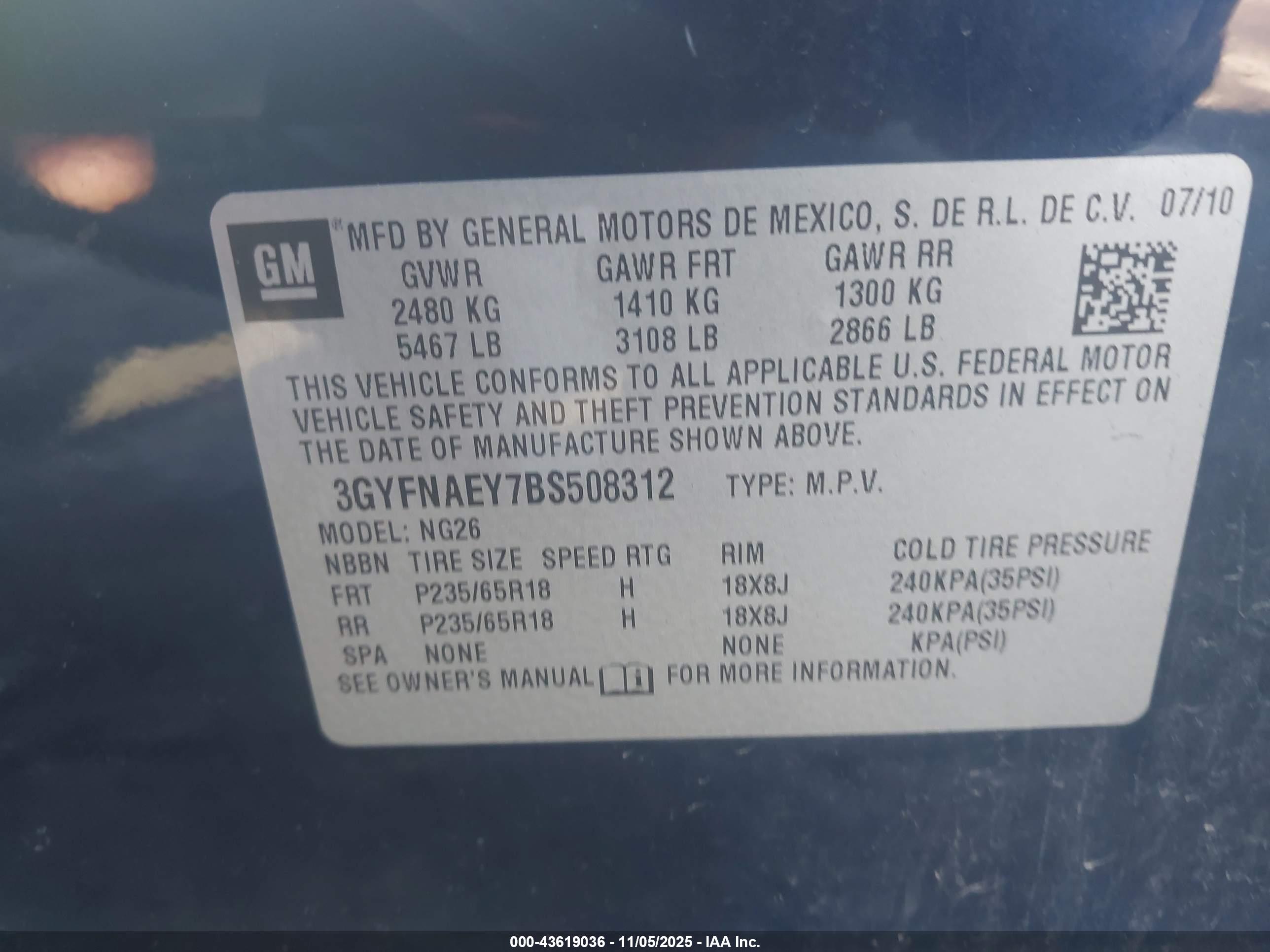 CADILLAC SRX image 9