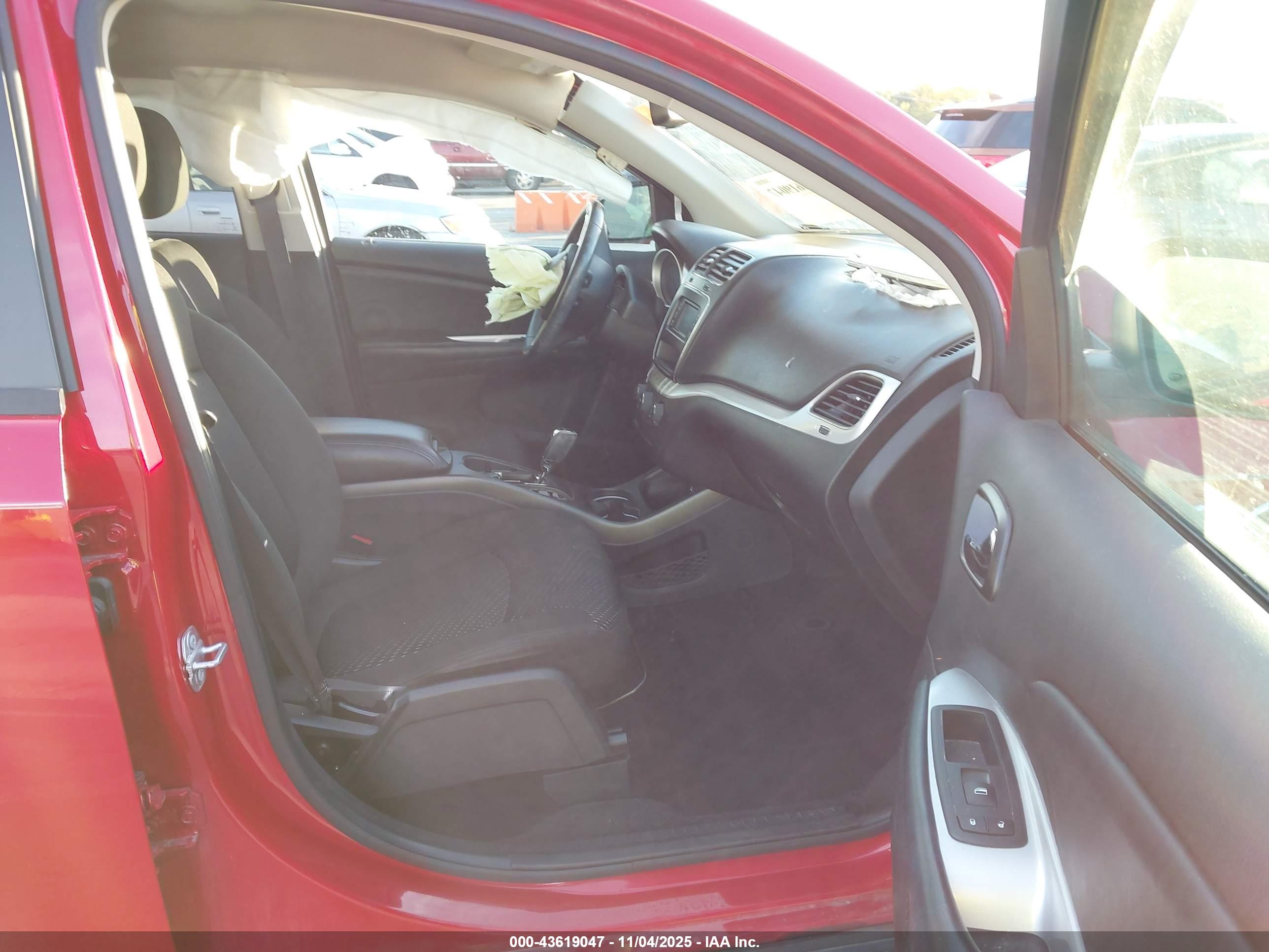 DODGE JOURNEY image 5