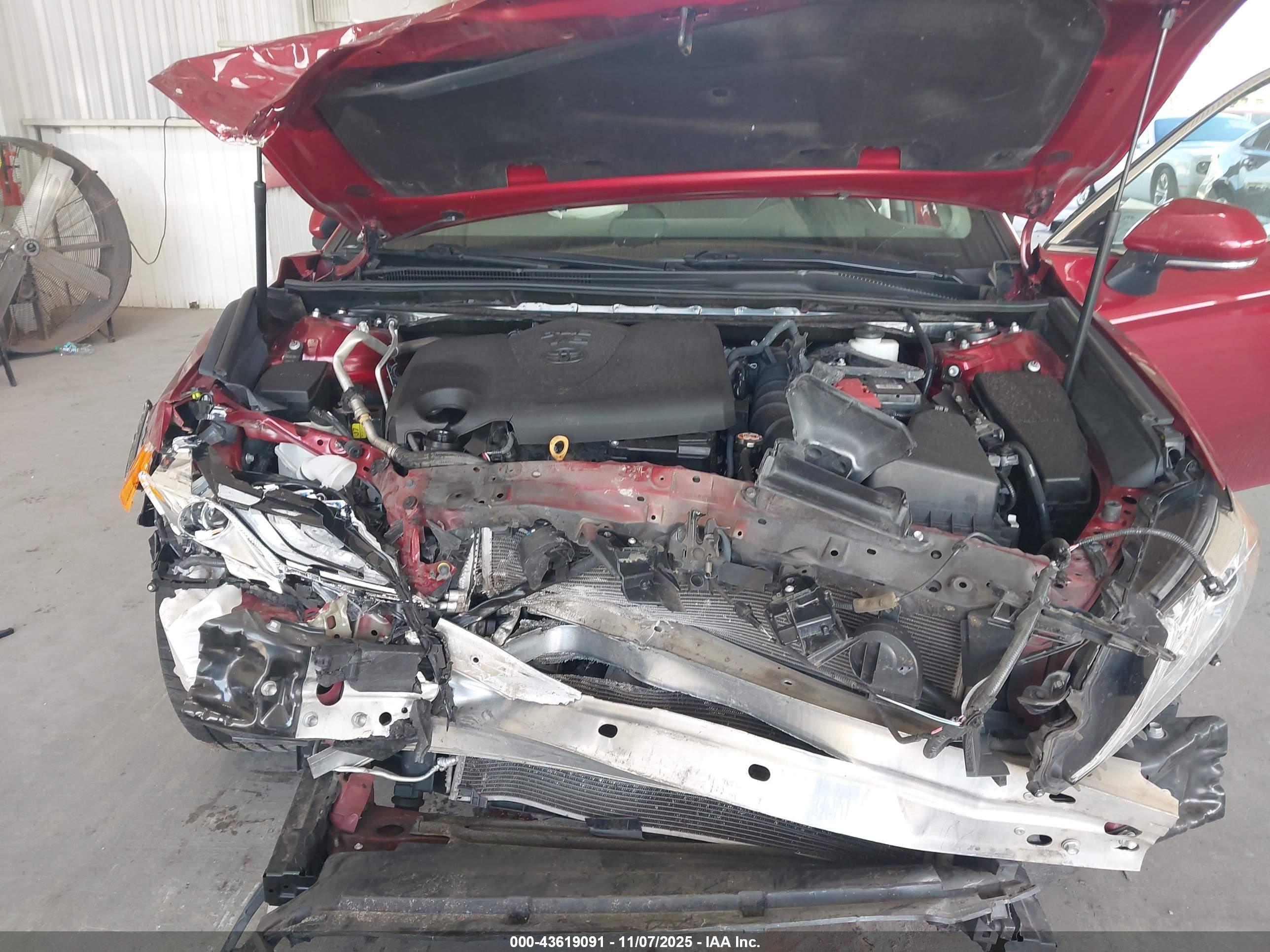 TOYOTA CAMRY image 10