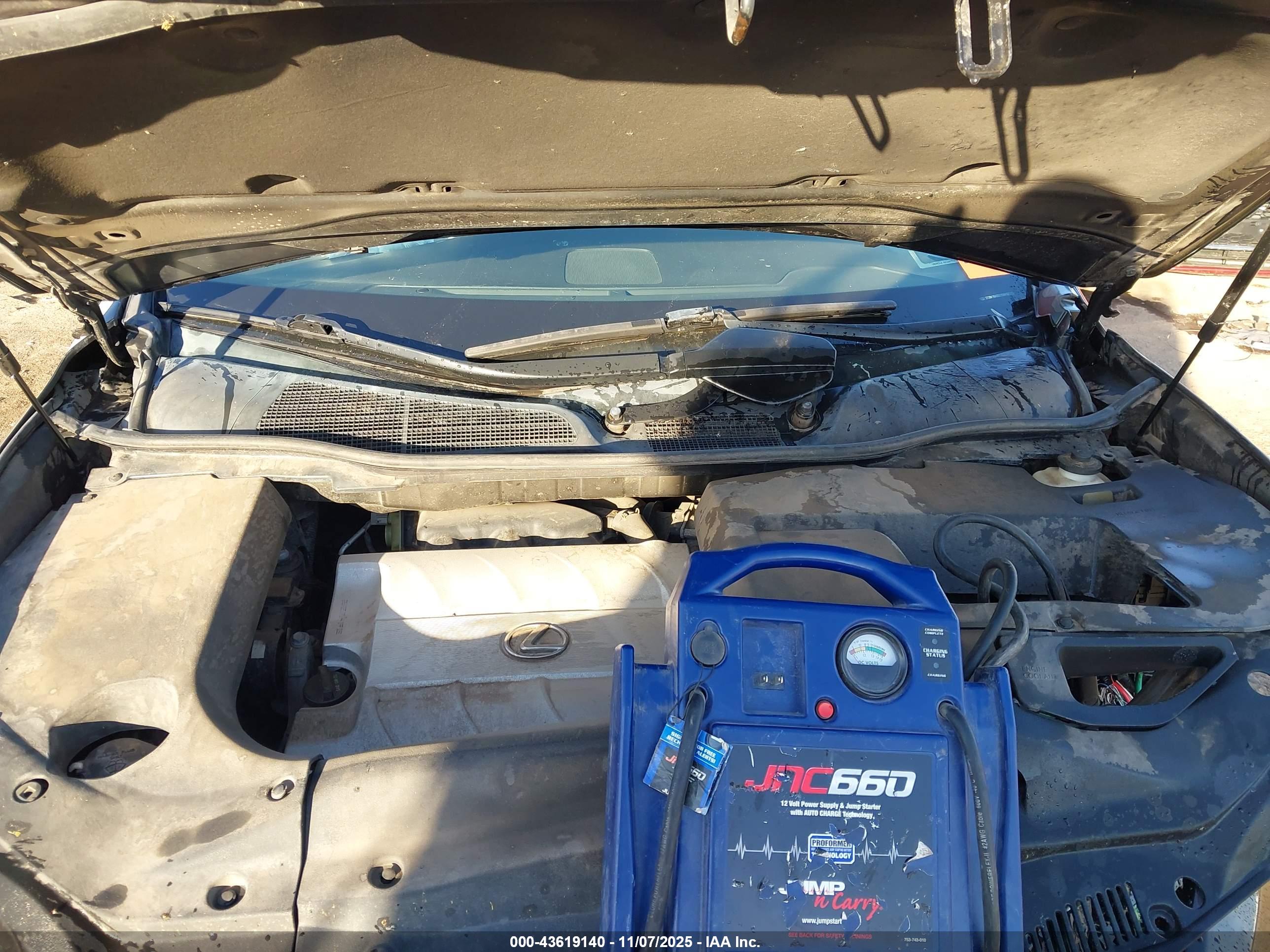 LEXUS RX image 10