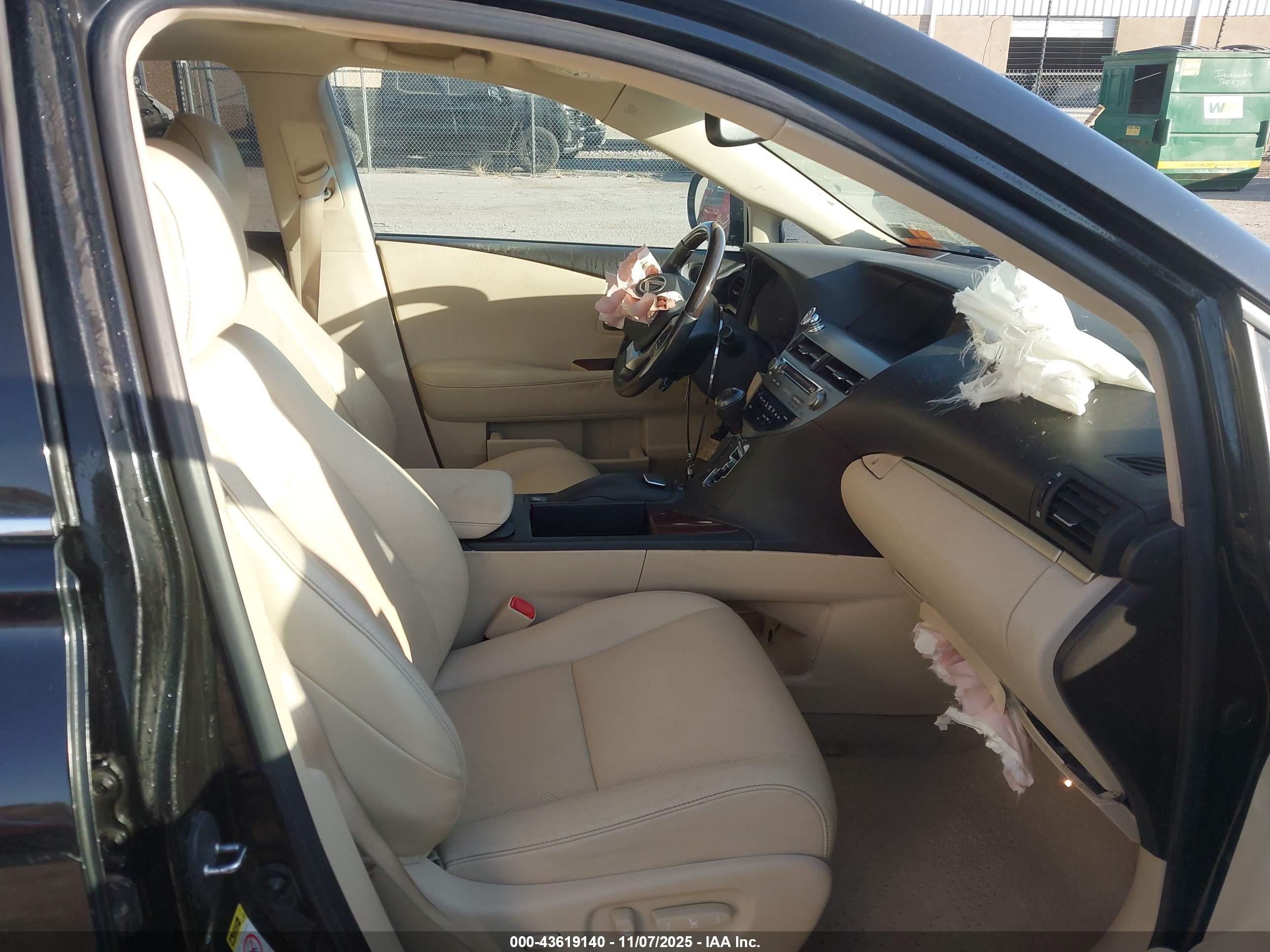 LEXUS RX image 5