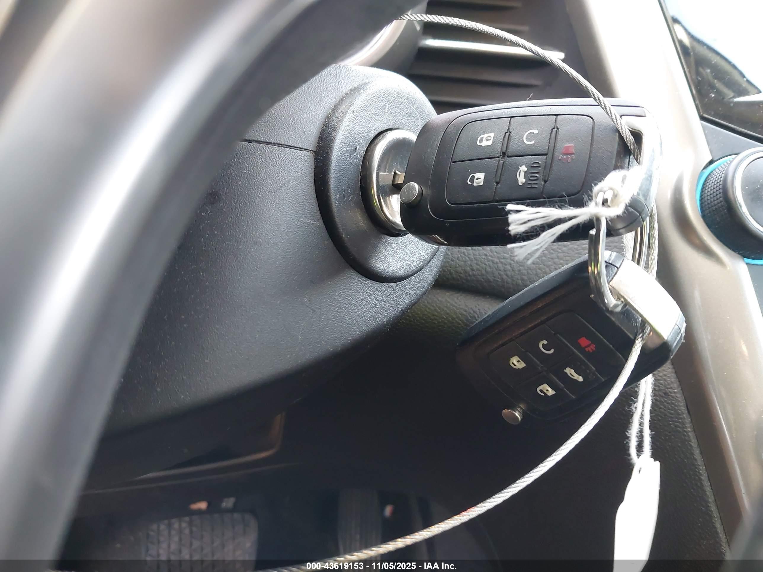 CHEVROLET MALIBU image 11