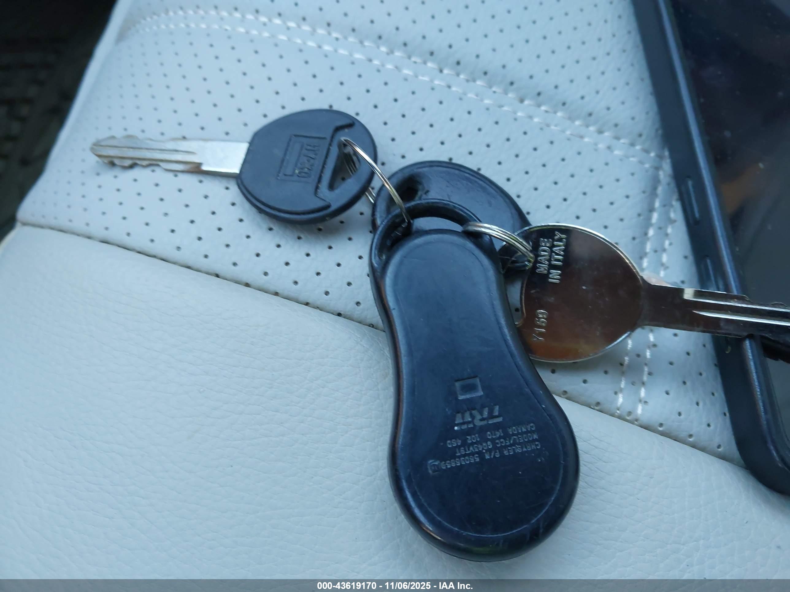 JEEP CHEROKEE image 11