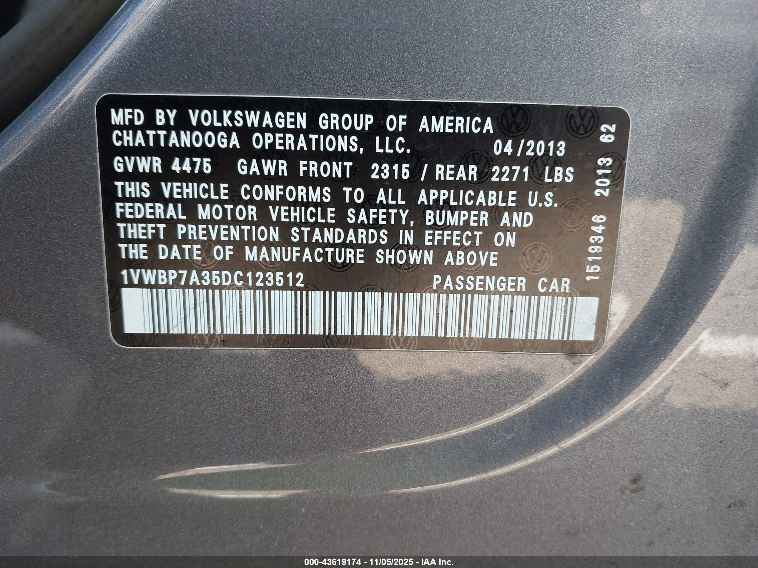 VOLKSWAGEN PASSAT image 9